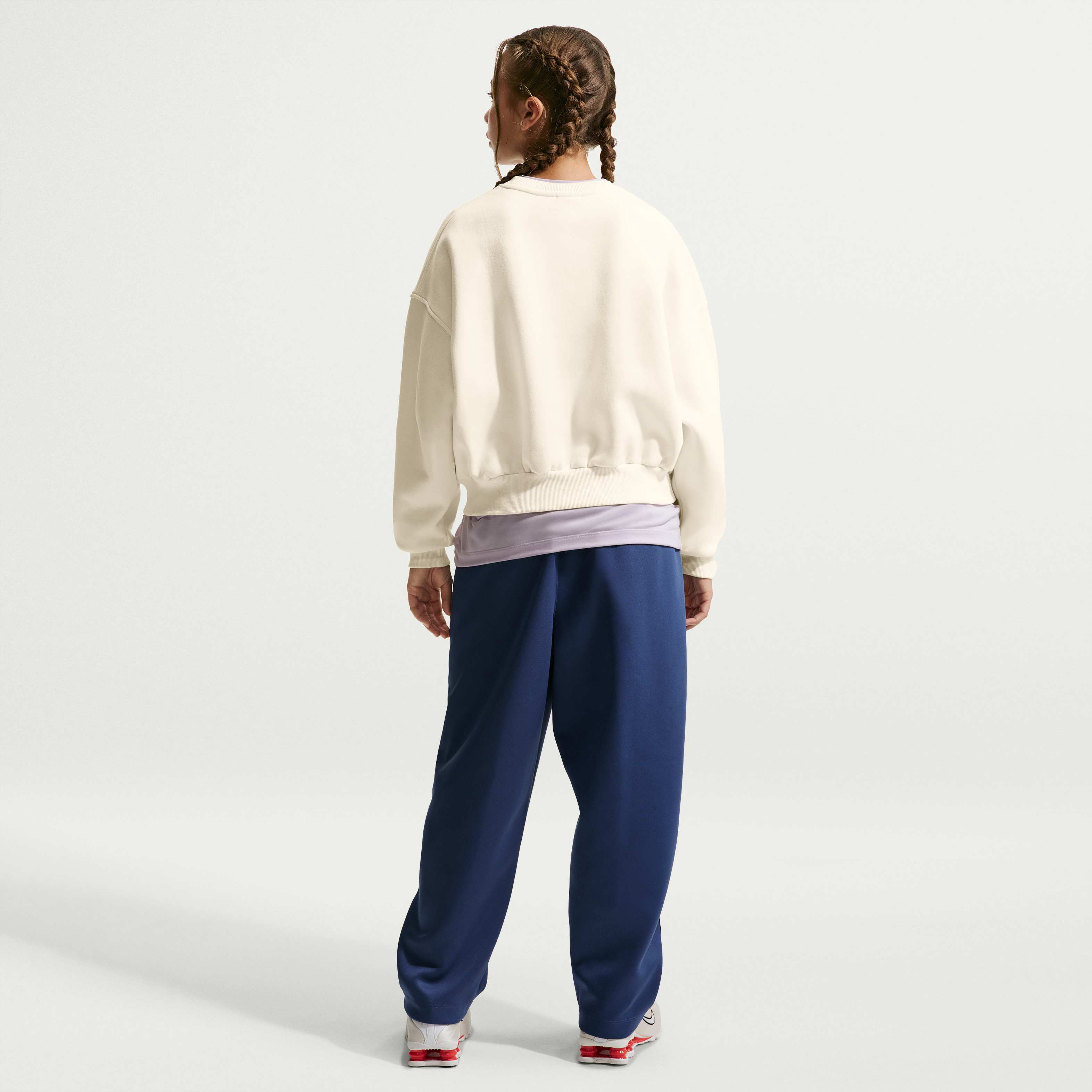 نايكي سبورتسوير كلوب فليس image number 4