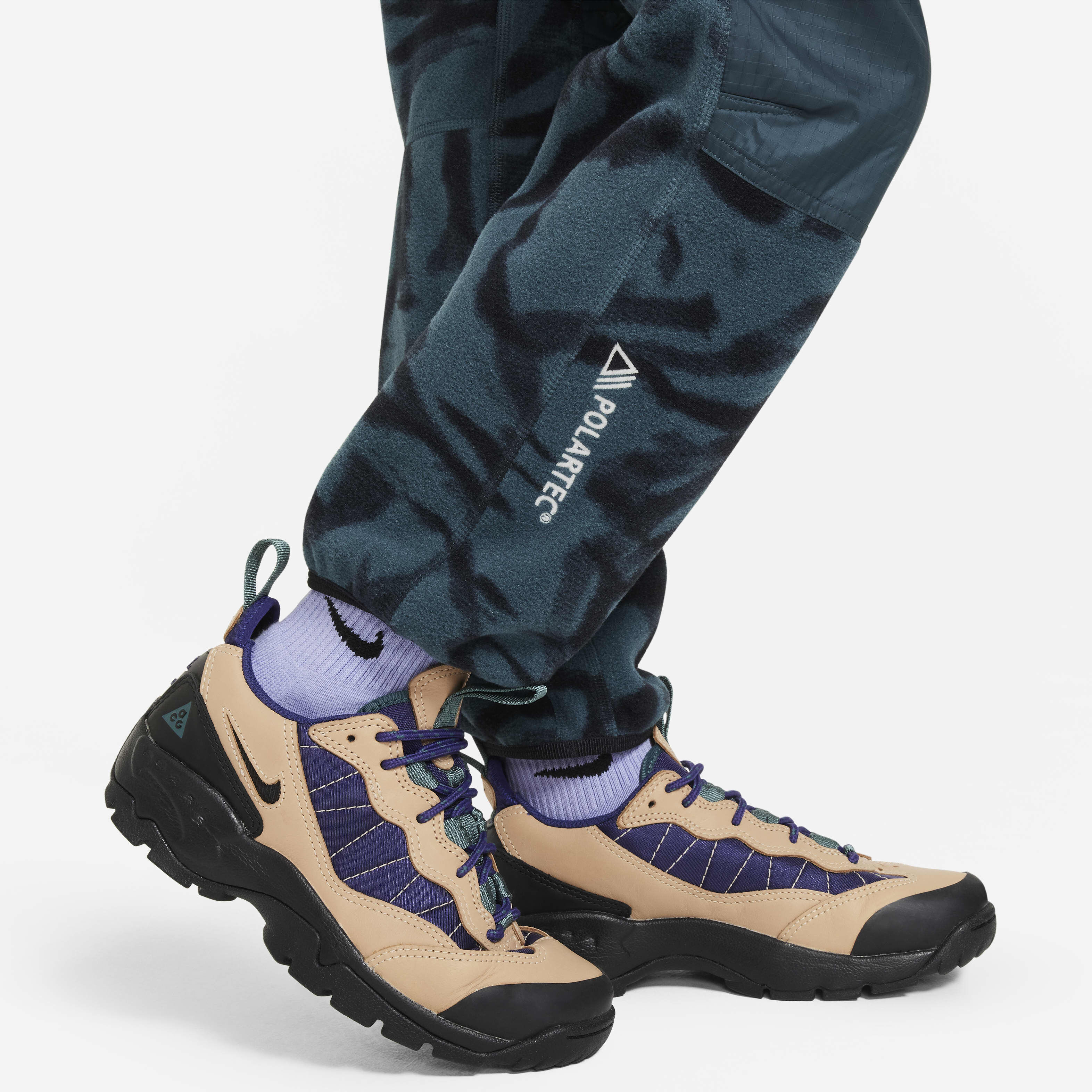 Nike ACG 'Wolf Tree' image number 5