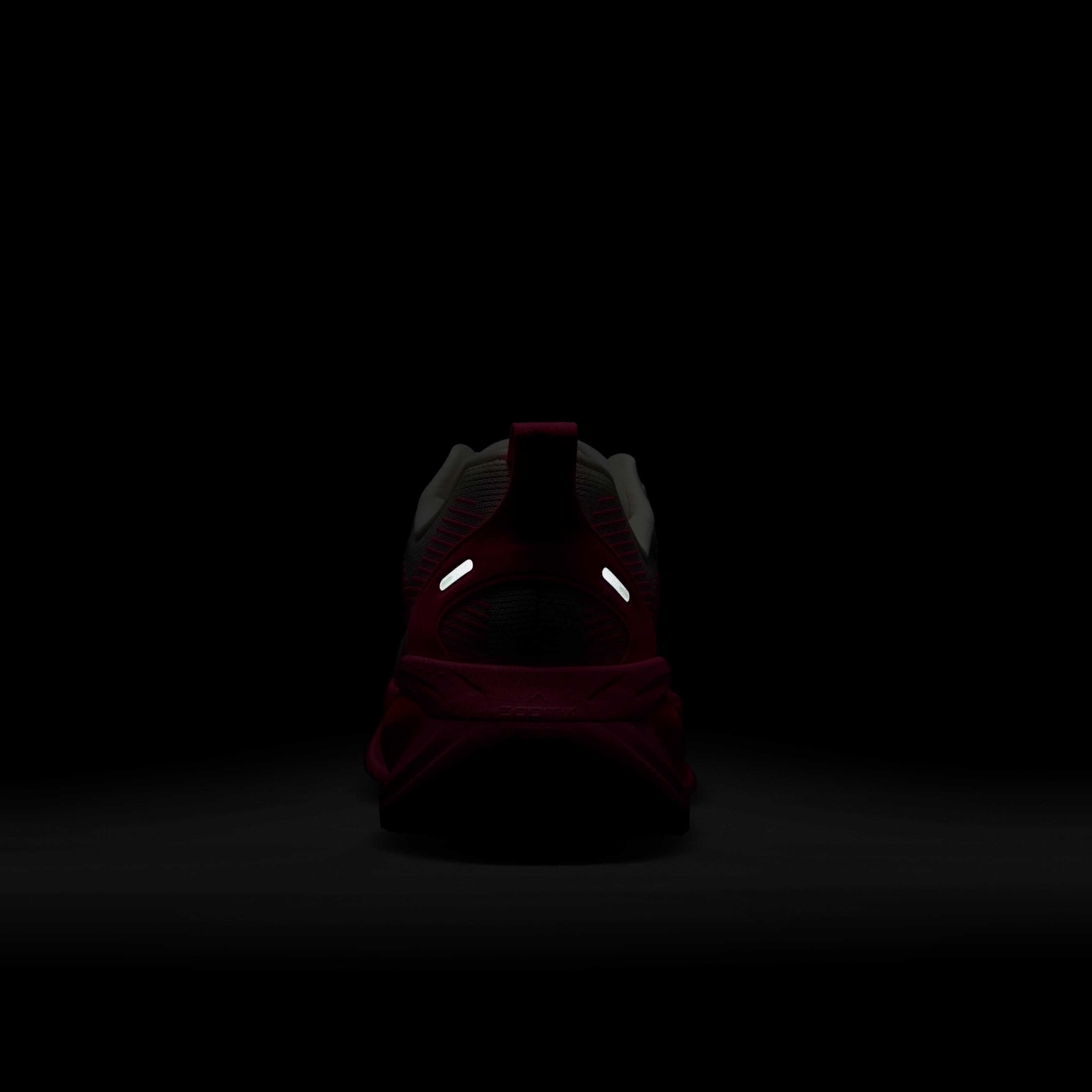 نايكي فوميرو 18 image number 8