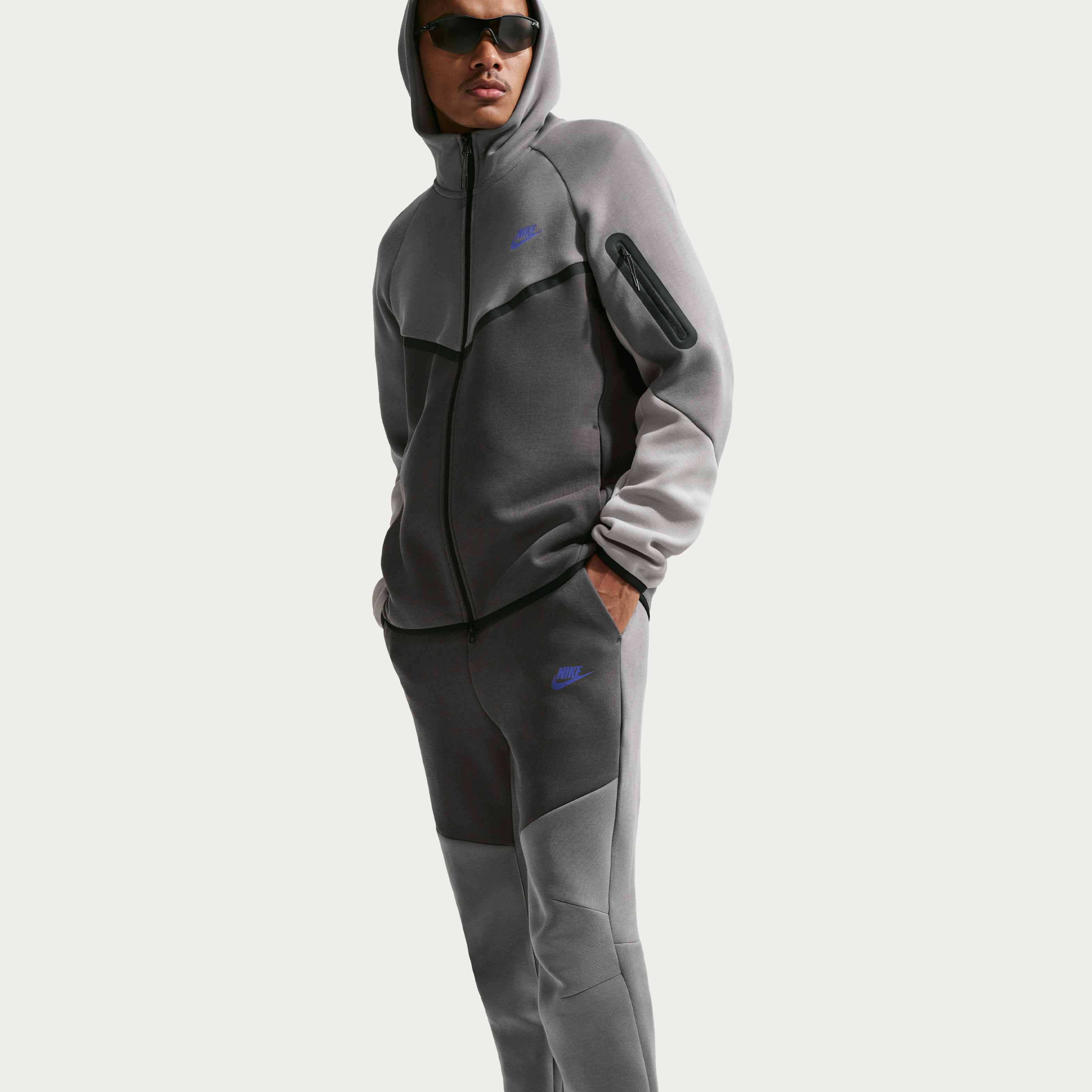 نايكي تك image number 3