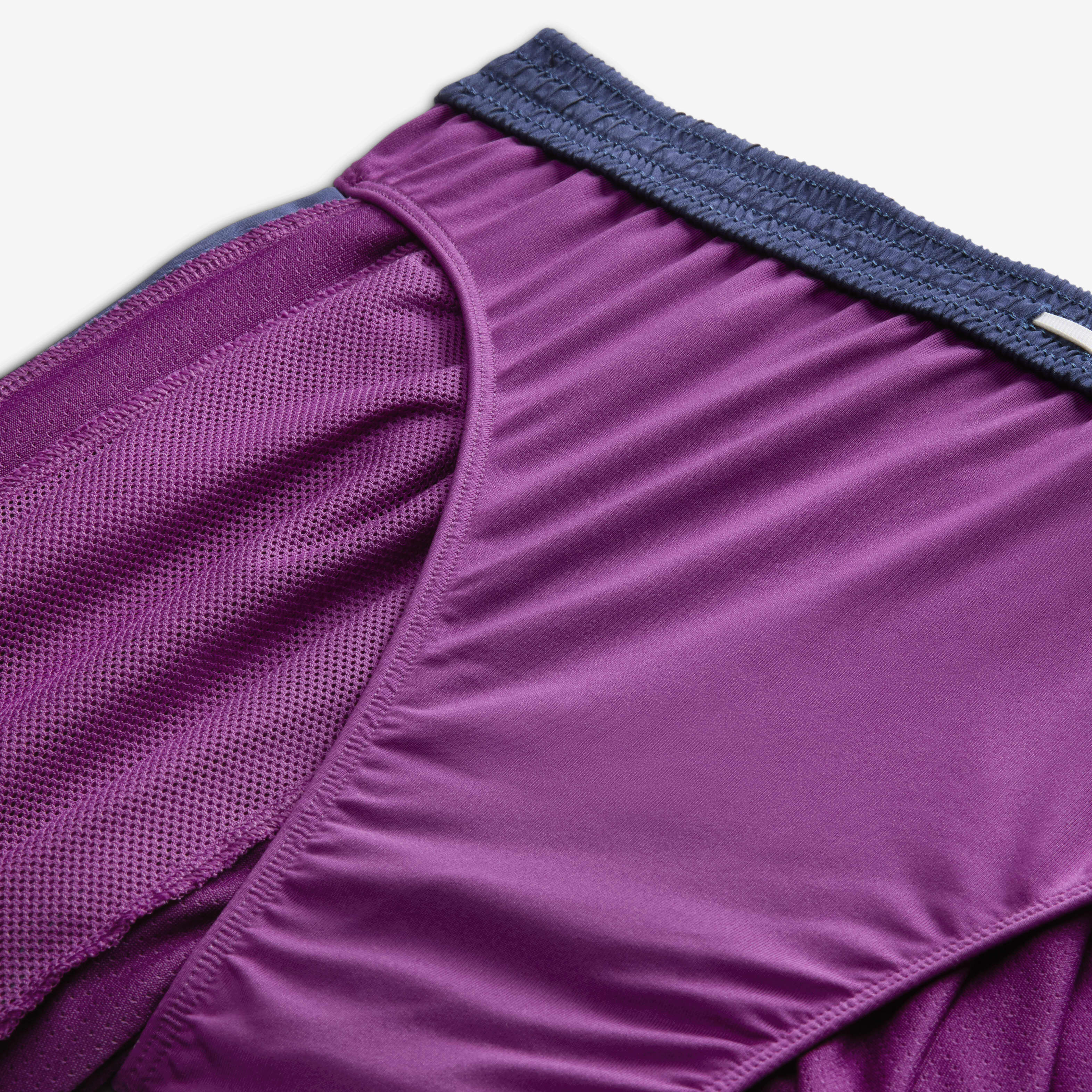 Buy Nike Track Club Men's Dri-FIT 13cm (approx.) Brief-Lined Buy Nike Track Club Men's Dri-FIT 13cm (approx.) Brief-Lined