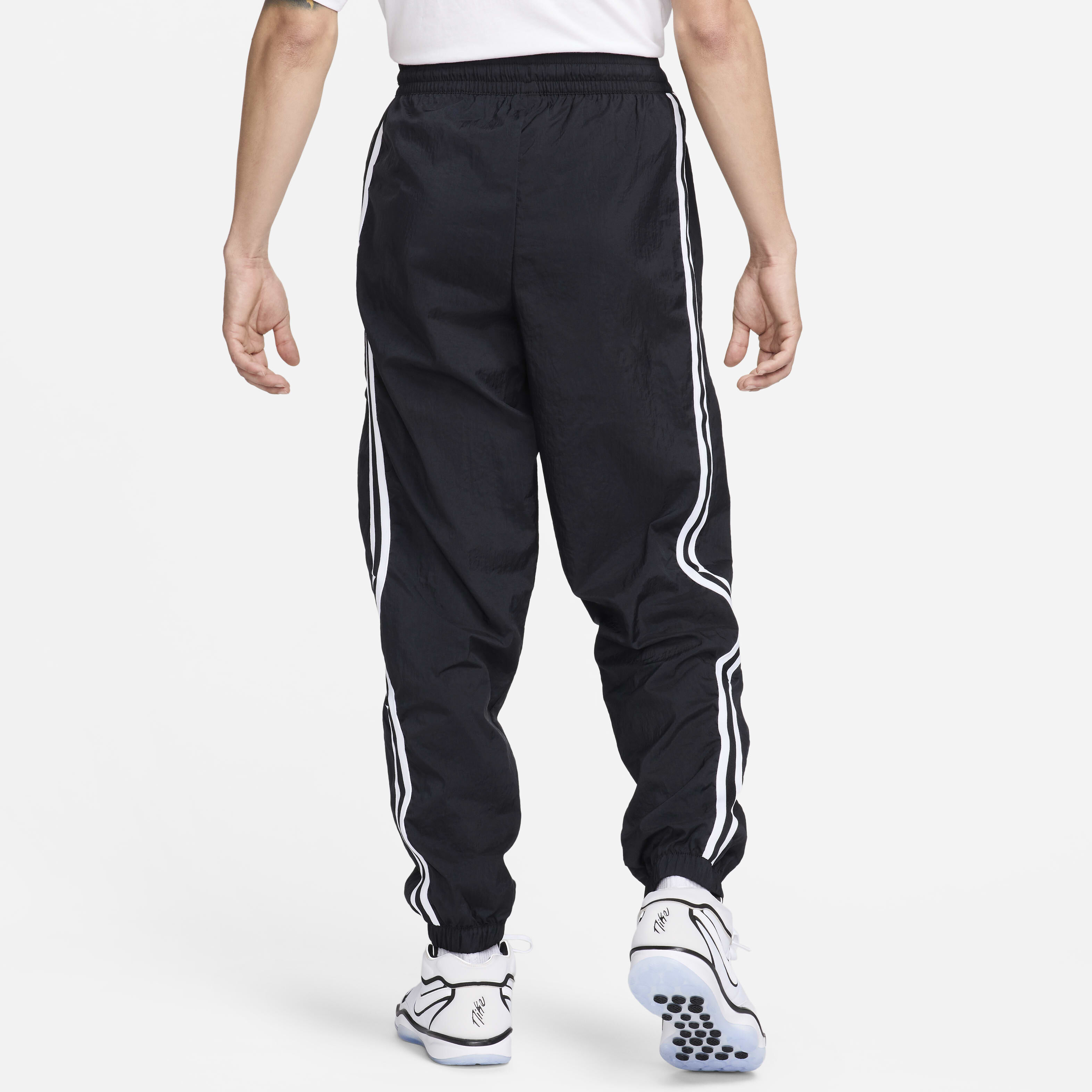 Buy Nike DNA Crossover Men s Dri FIT Basketball Trousers Nike Kuwait Official