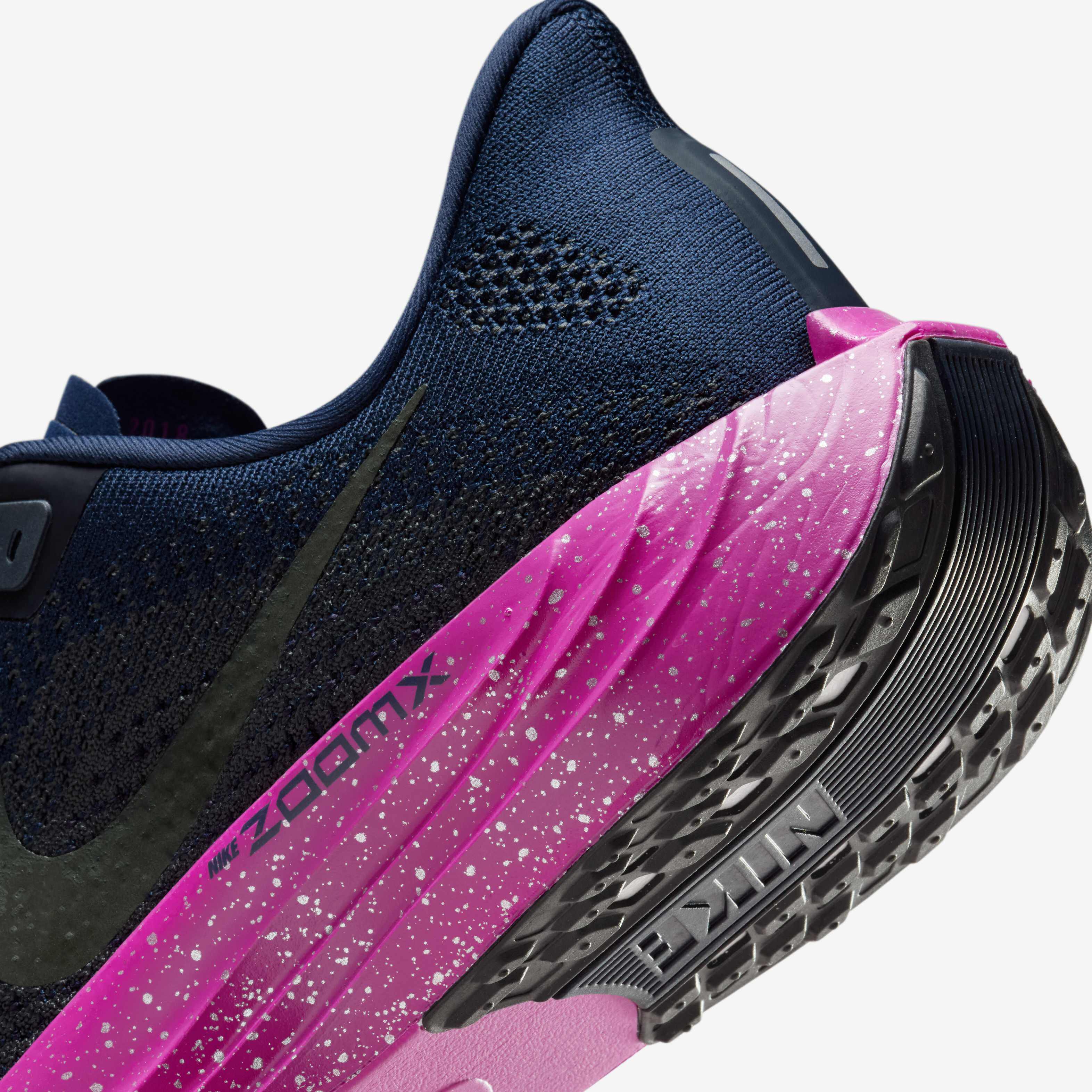 Nike Pegasus Plus SE image number 7