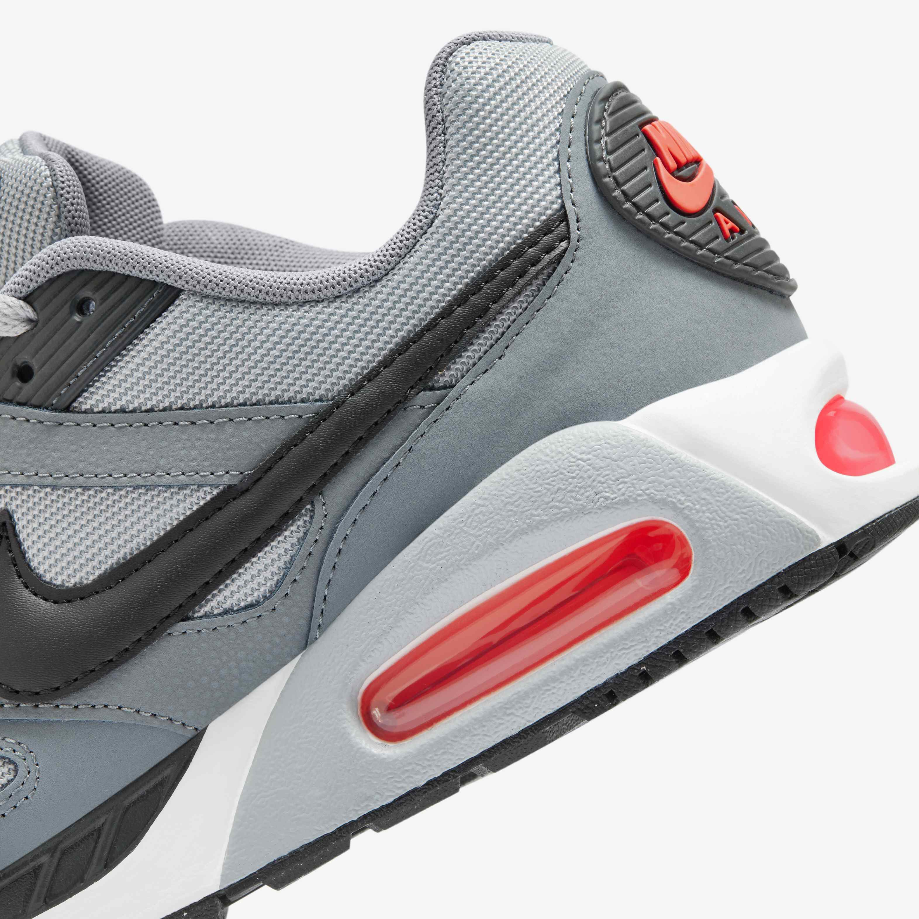 Nike Air Max IVO image number 7