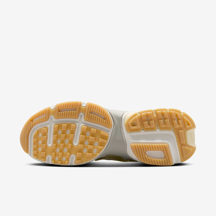 Nike V2K Run image number 1 Nike V2K Run image number 1