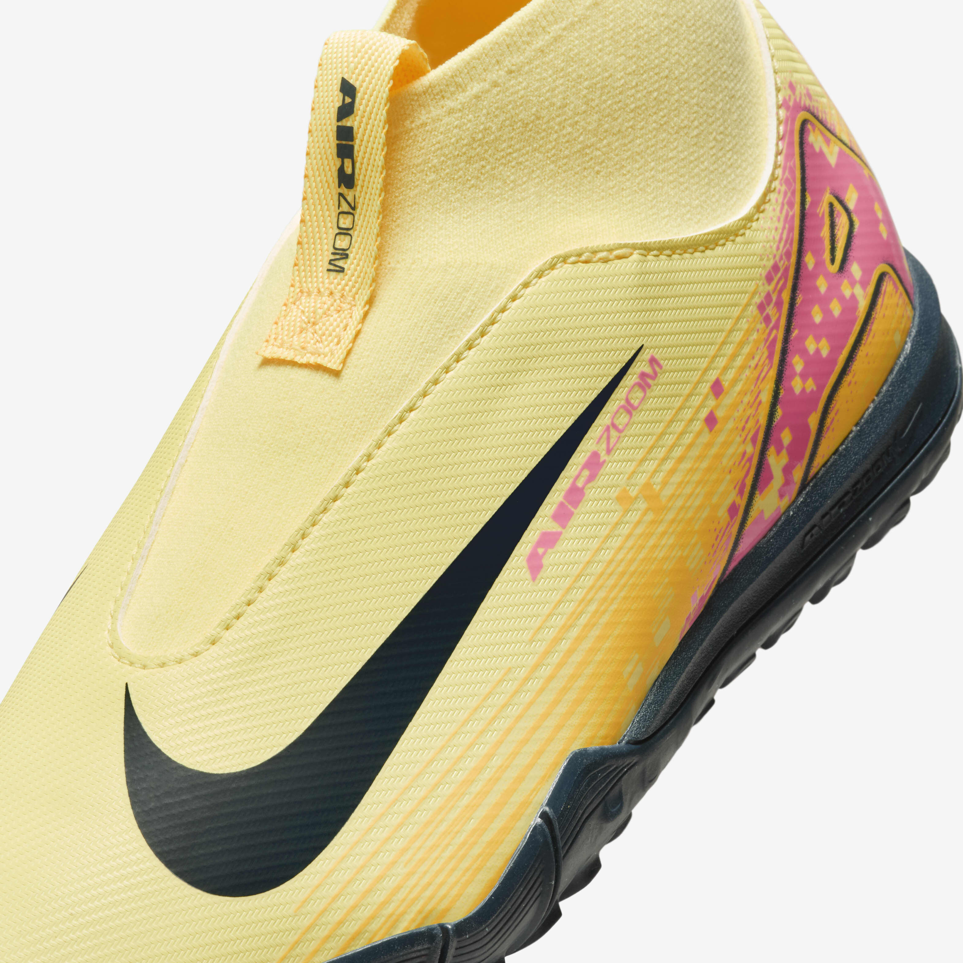 Nike Jr. Mercurial Superfly 10 Academy 'Kylian Mbapp&eacute;' image number 6