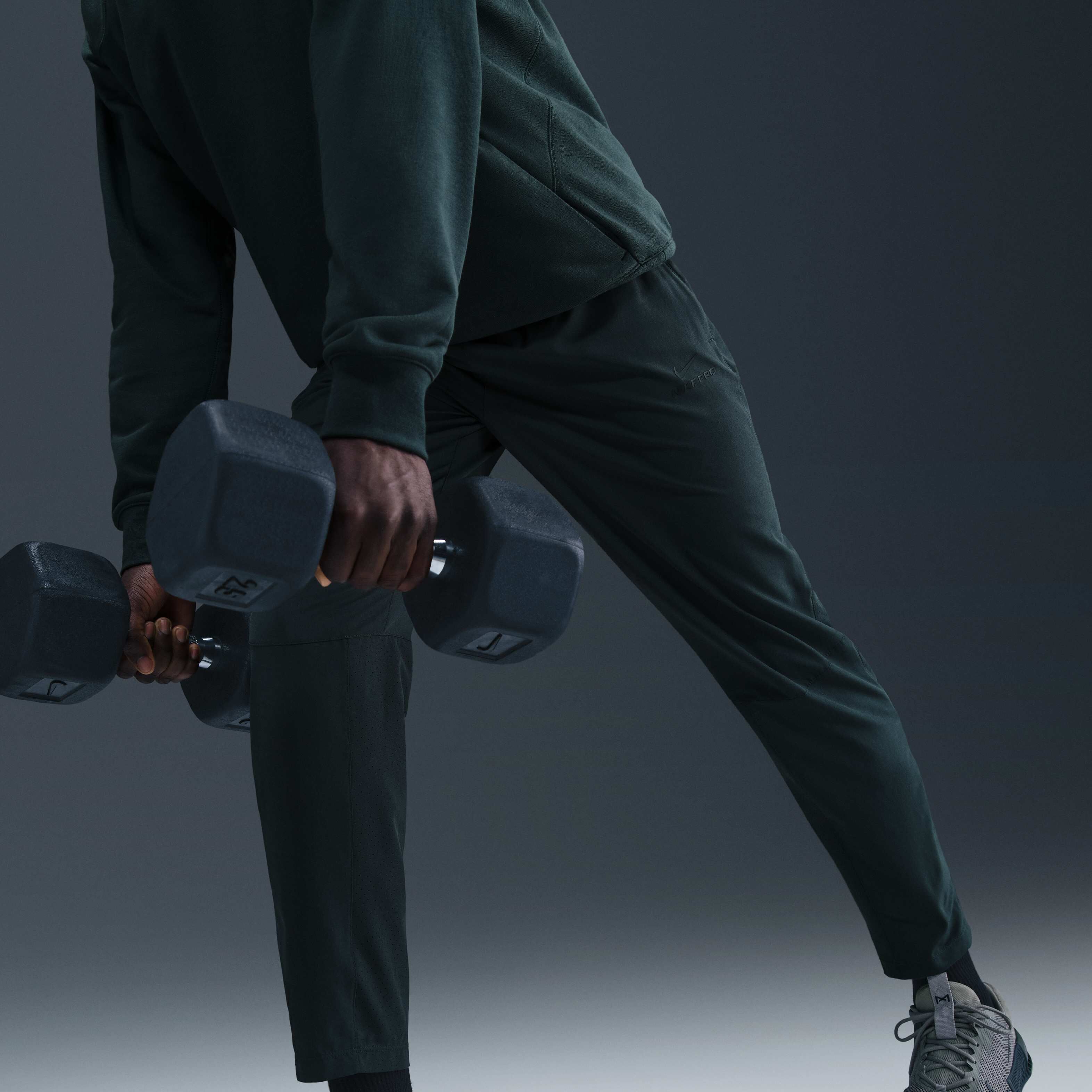 Nike Pro Training image number 4