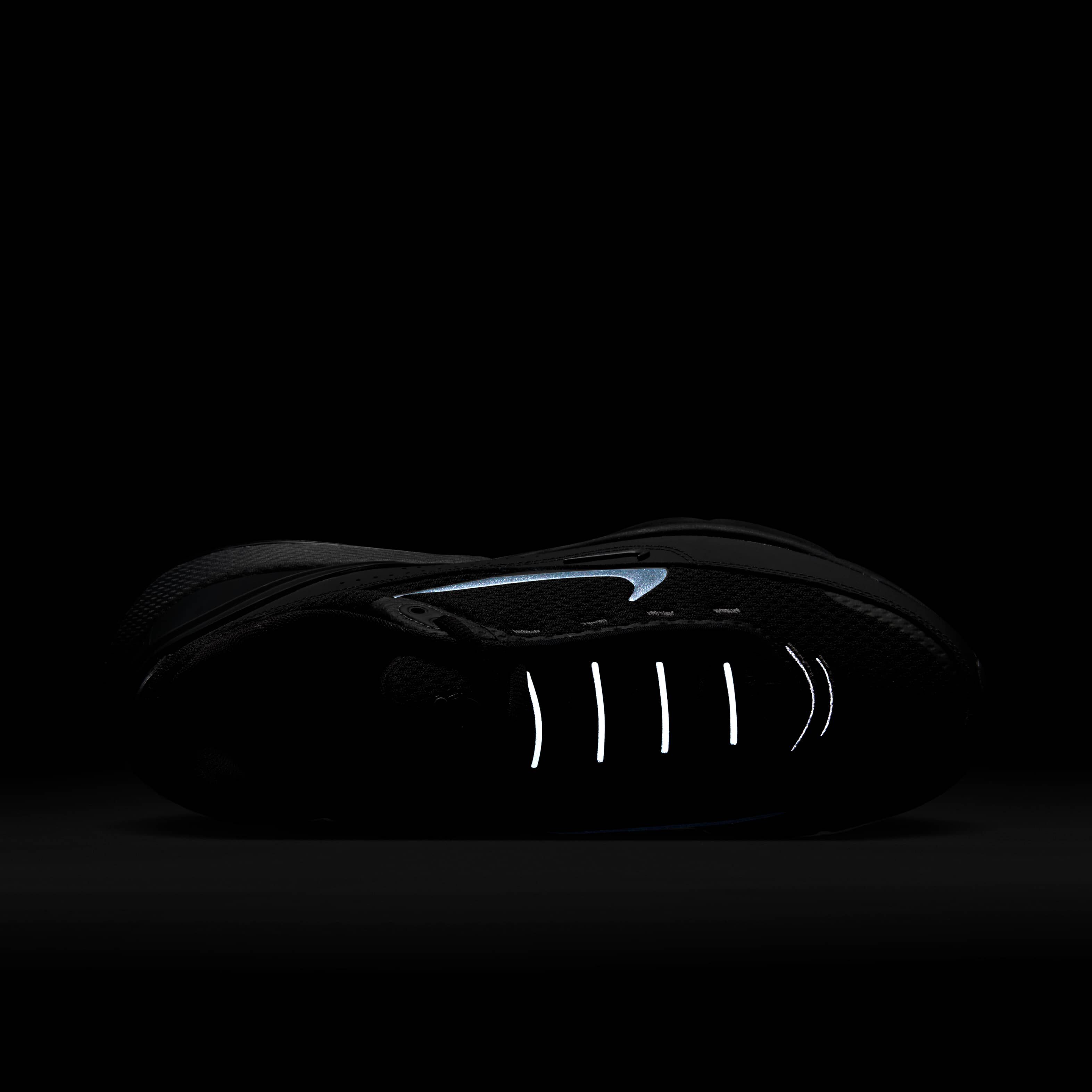 اير ماكس بولس image number 9