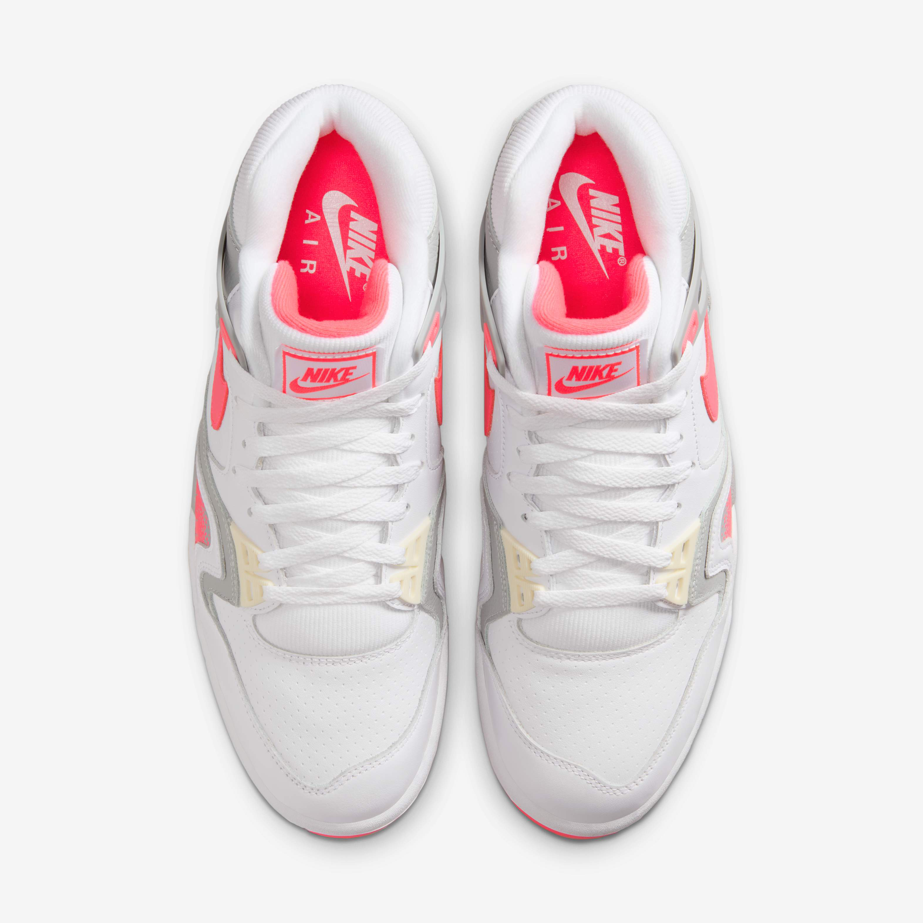 Nike Air Tech Challenge 2 image number 3