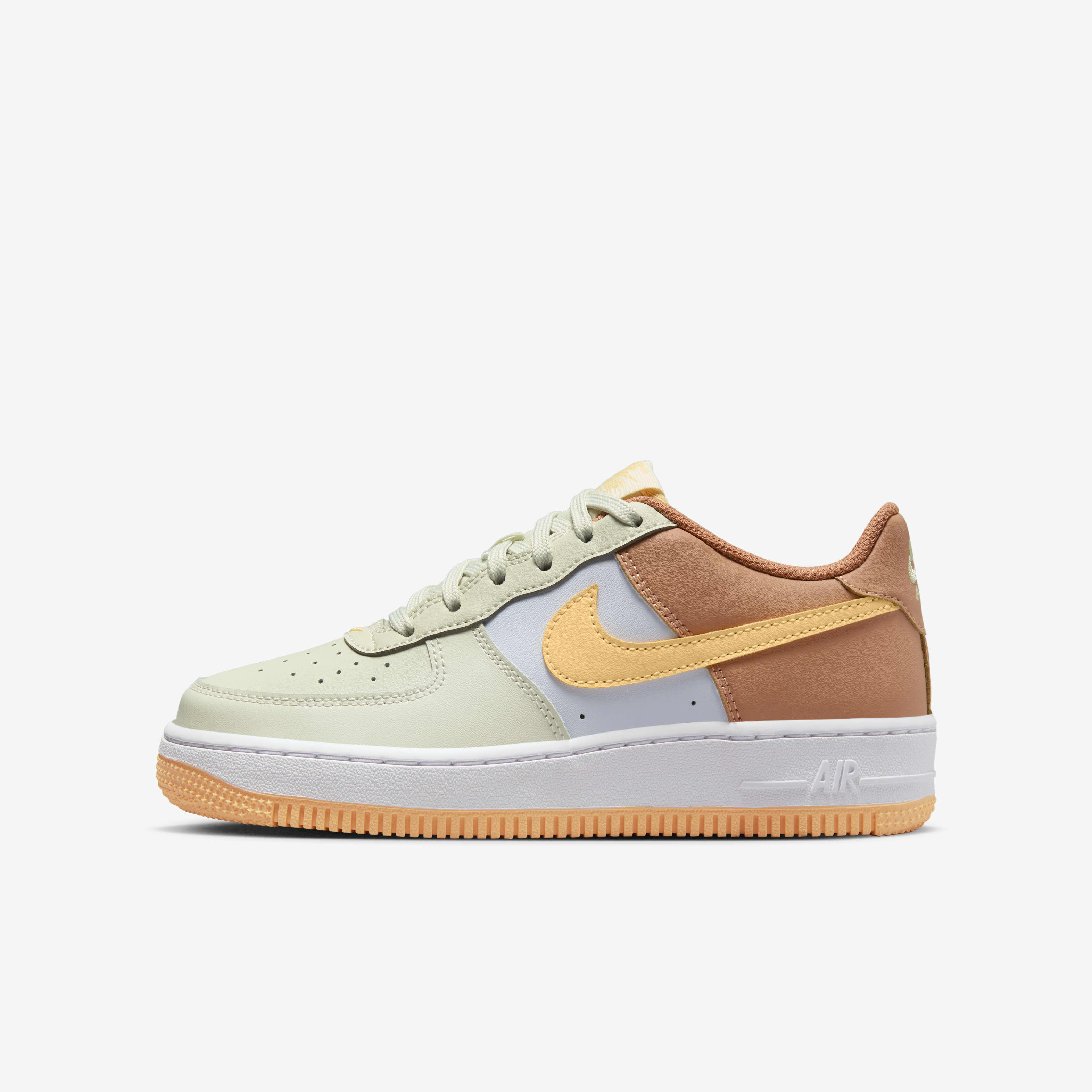 Nike Air Force 1 image number 0
