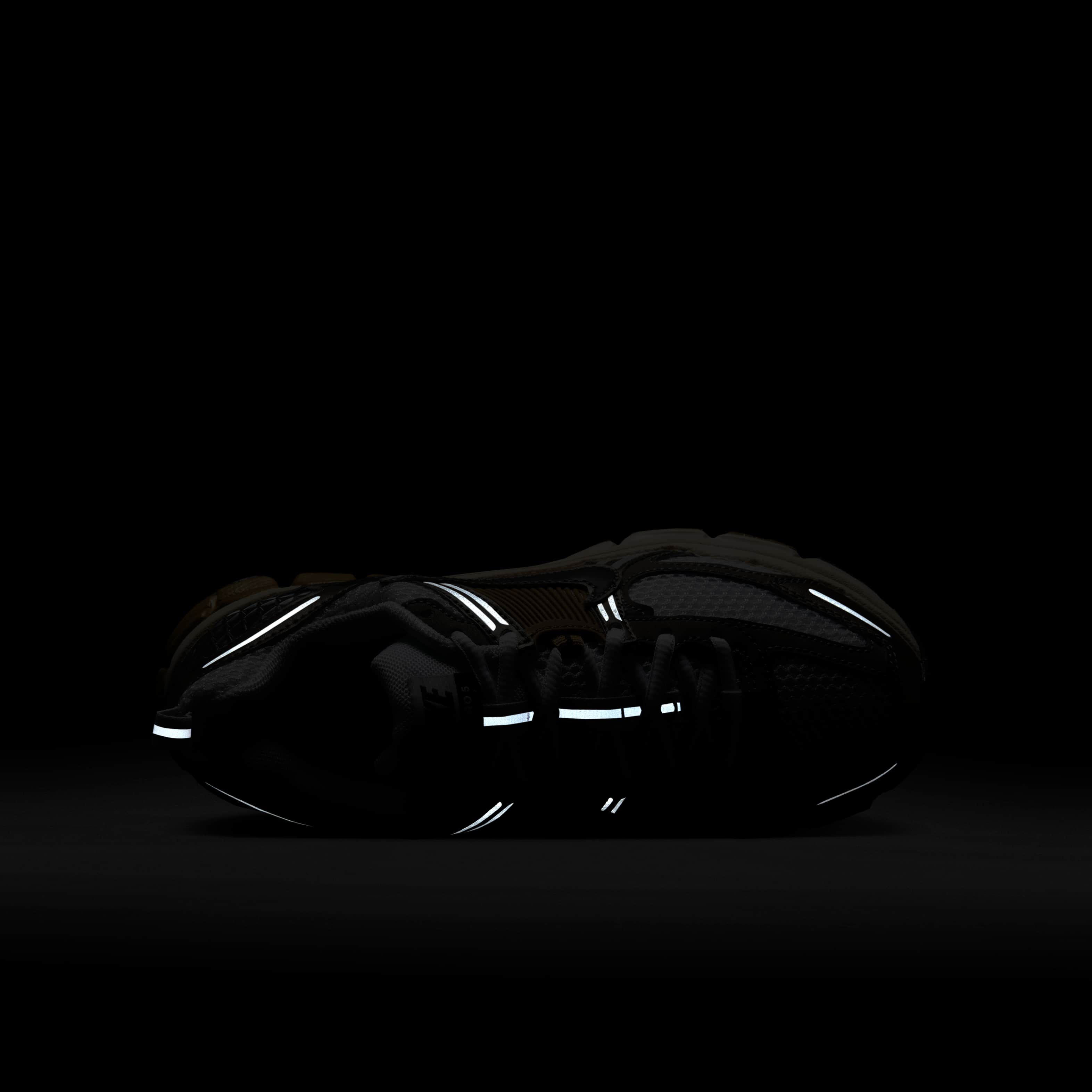 نايكي فوميرو 5 image number 8