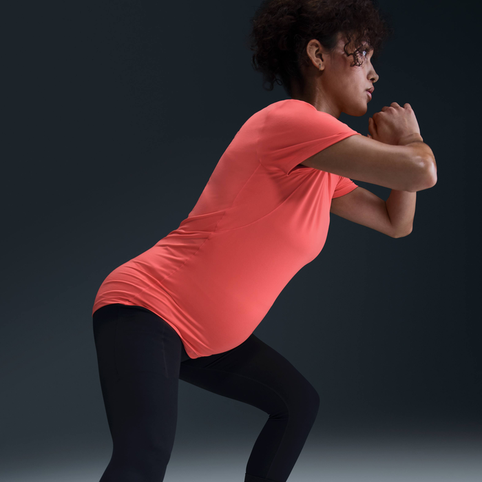 نايكي ون (للأمومة) image number 2 نايكي ون (للأمومة) image number 2