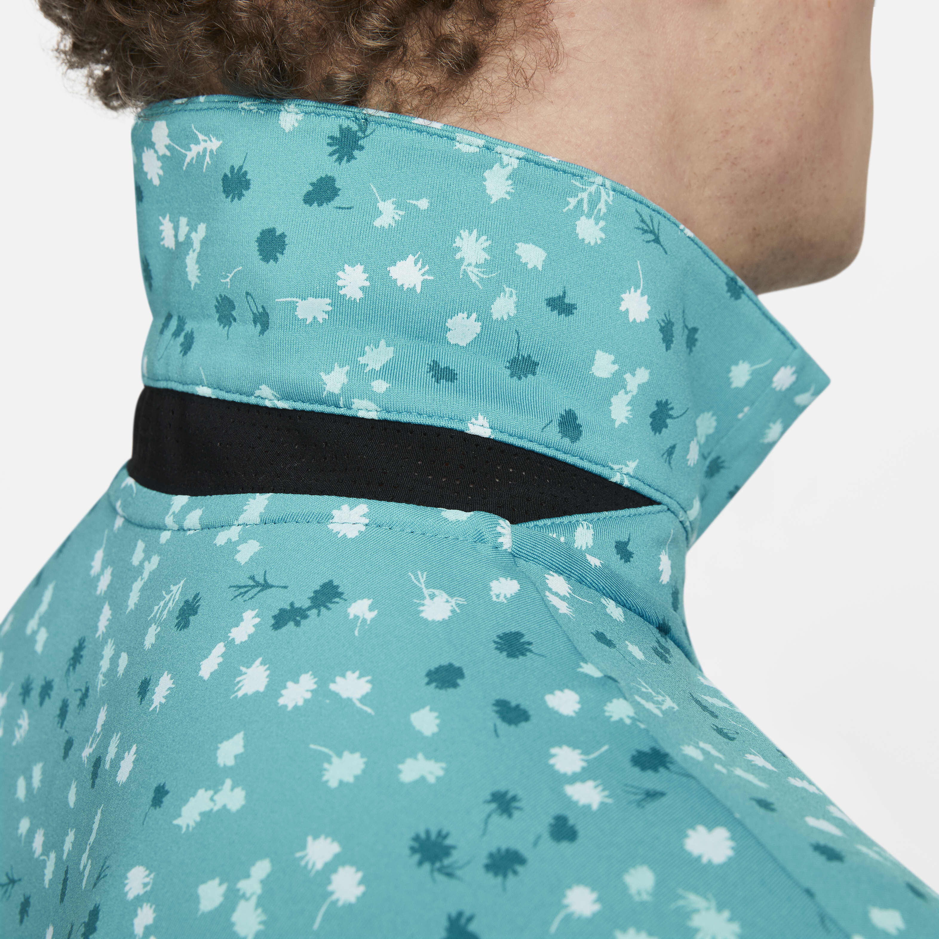 nike golf polka dot shirt