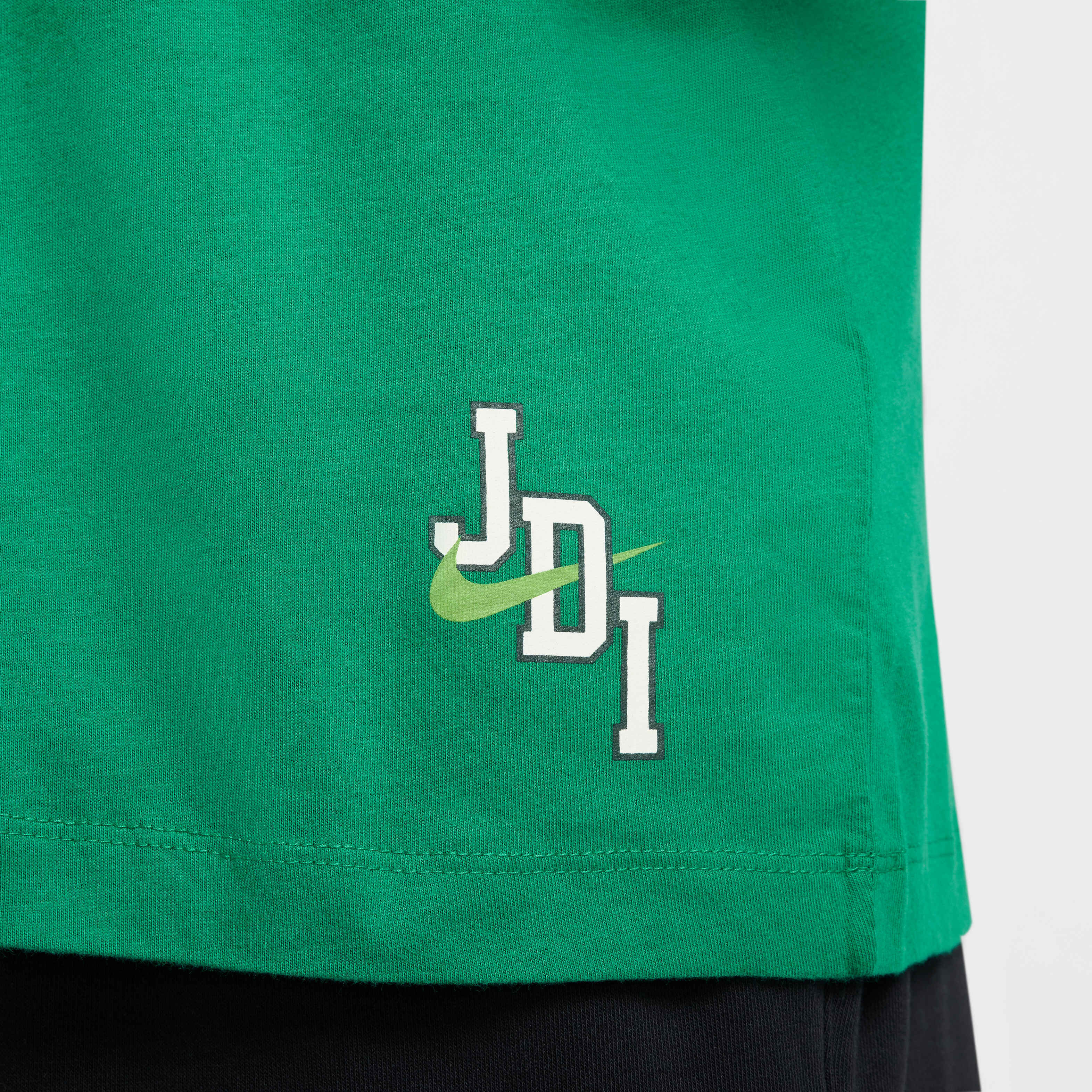 نايكي سبورتسوير image number 2