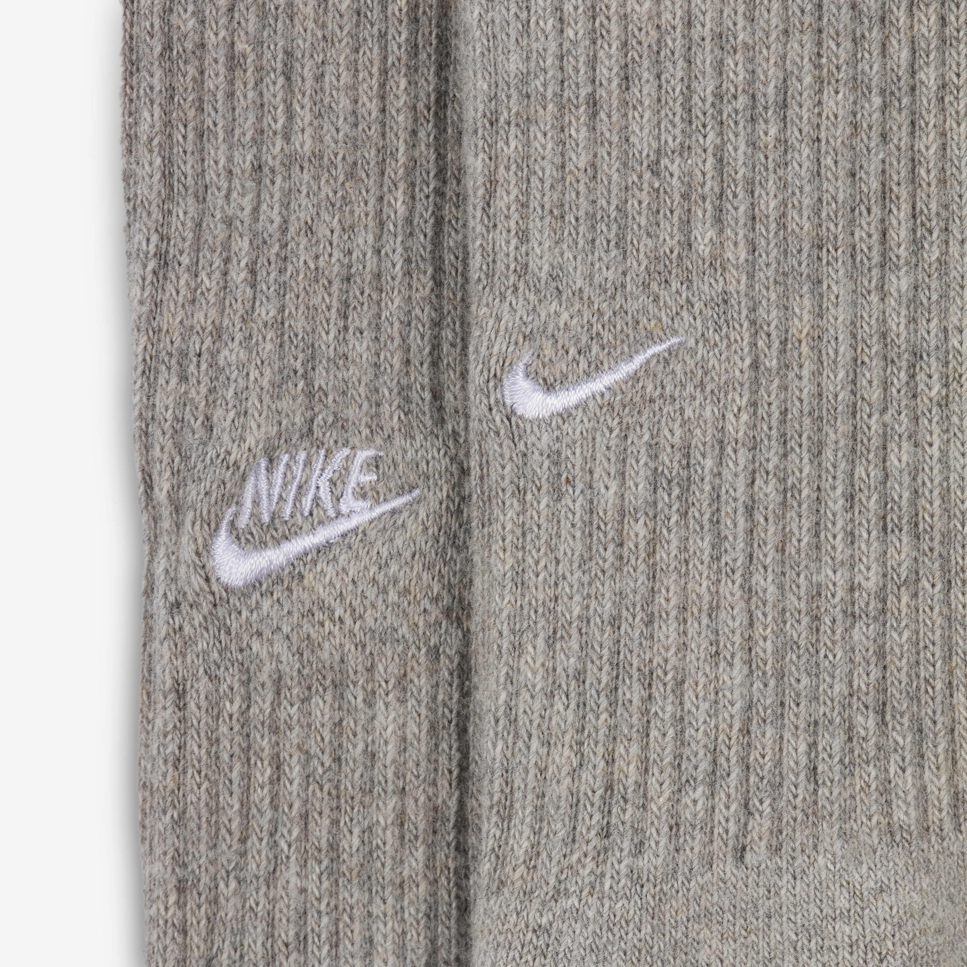 Nike everyday cushioned store