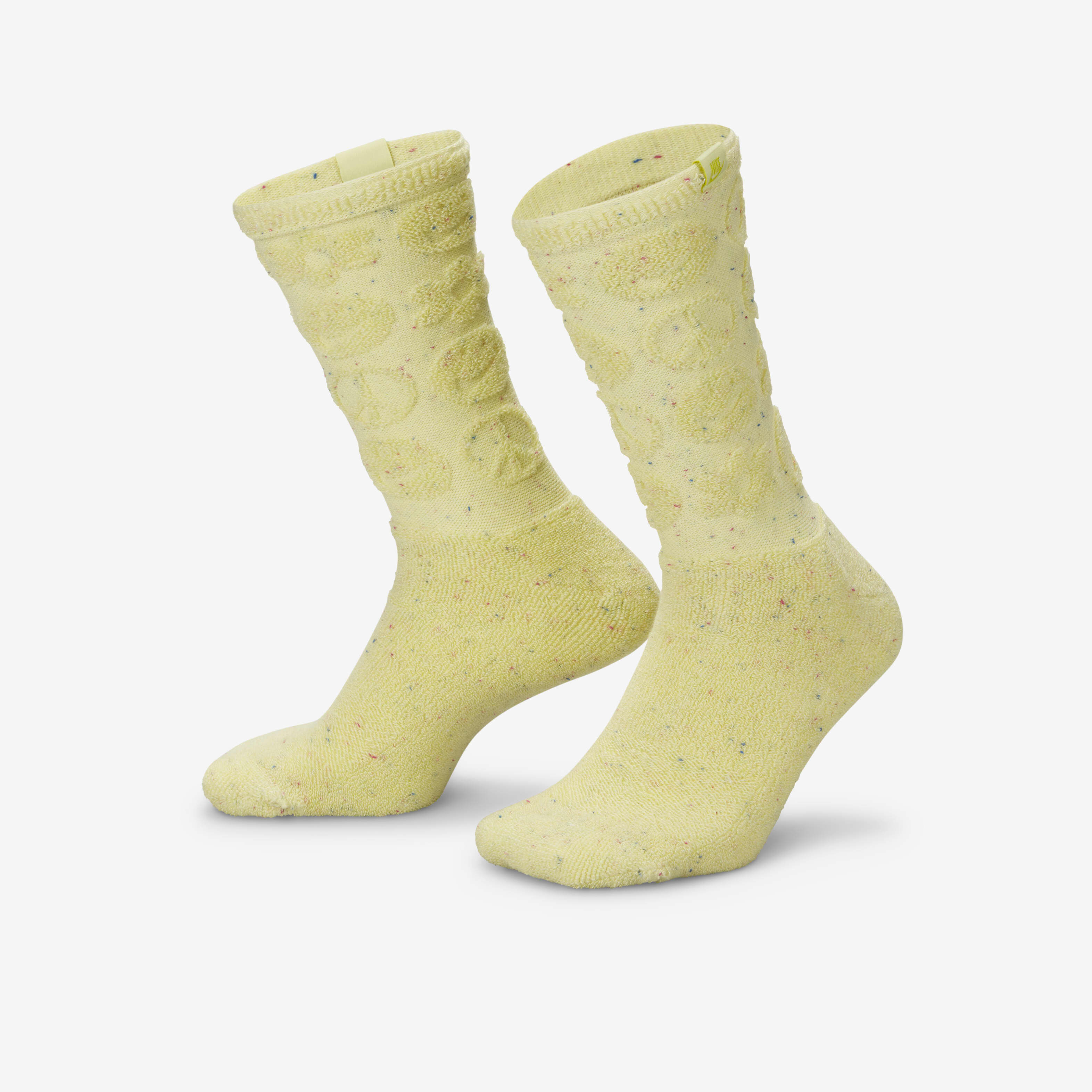 Nike fuzzy socks deals