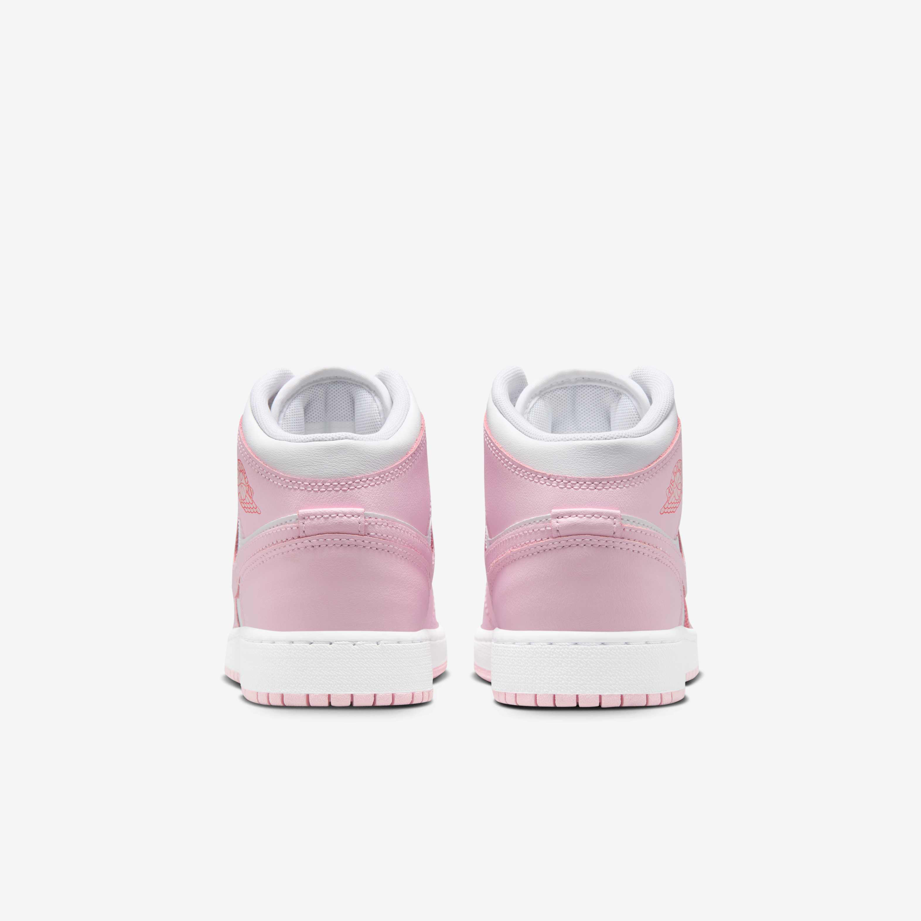 اير جوردن 1 ميد image number 5