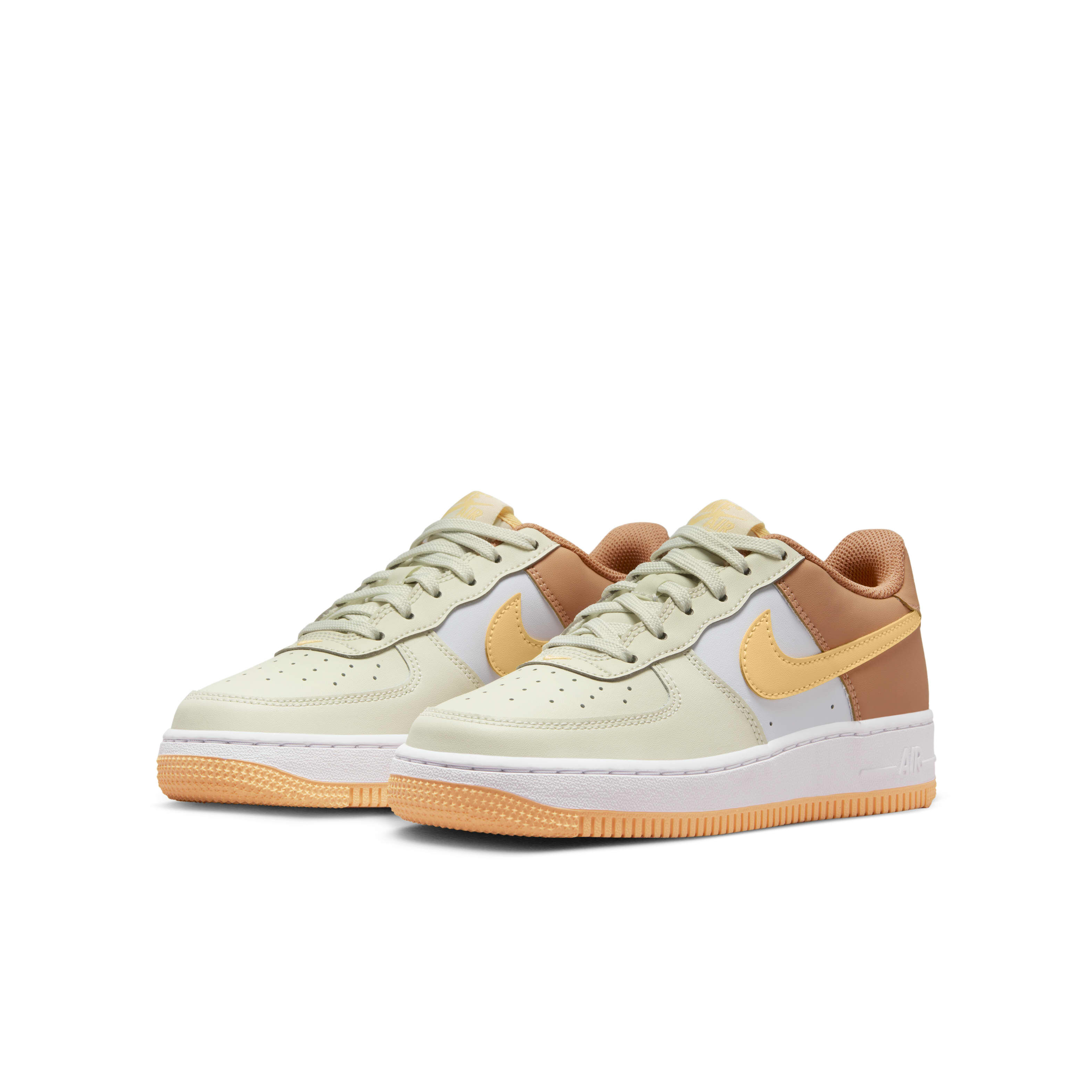 Nike Air Force 1 image number 4