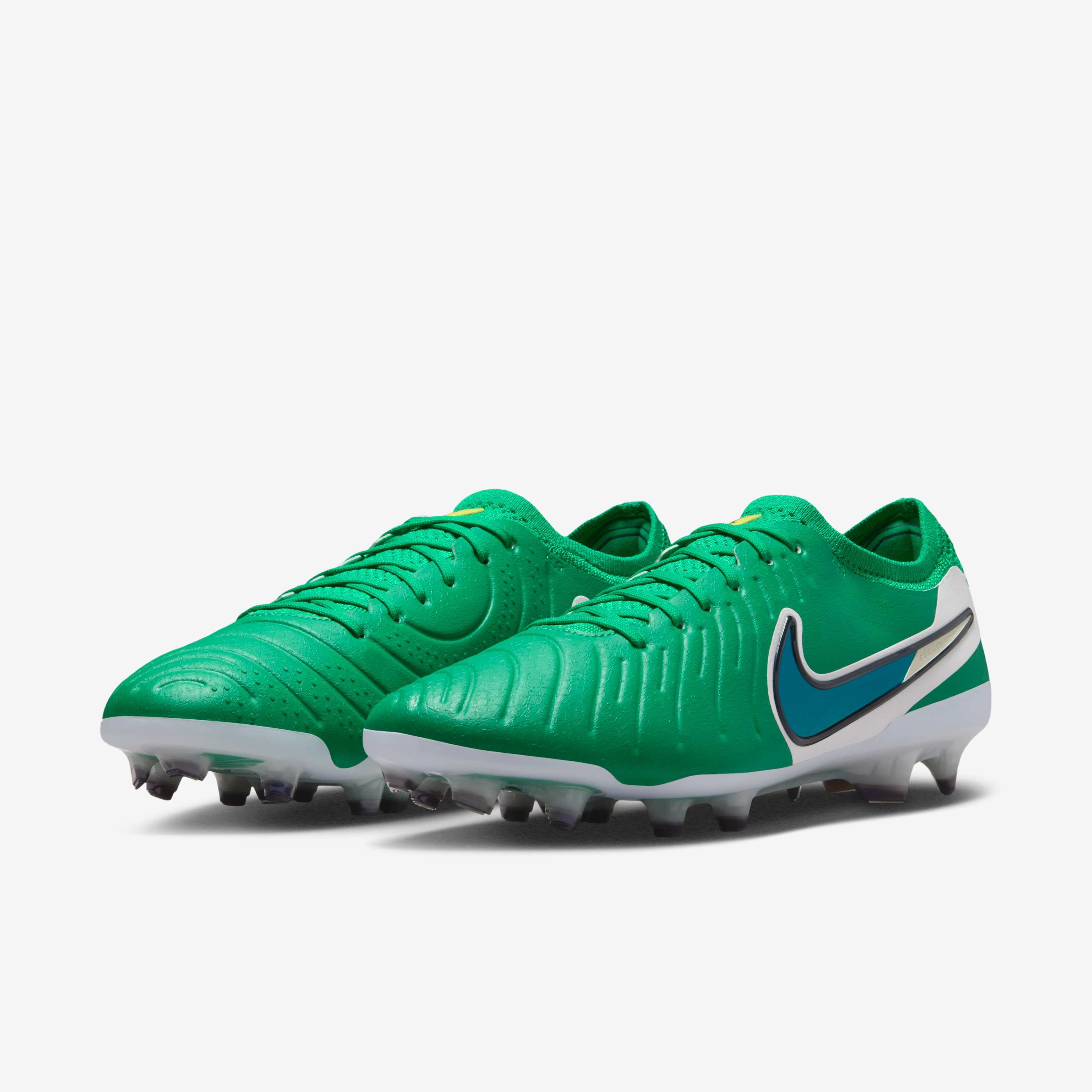 Nike Tiempo Legend 10 Elite image number 4
