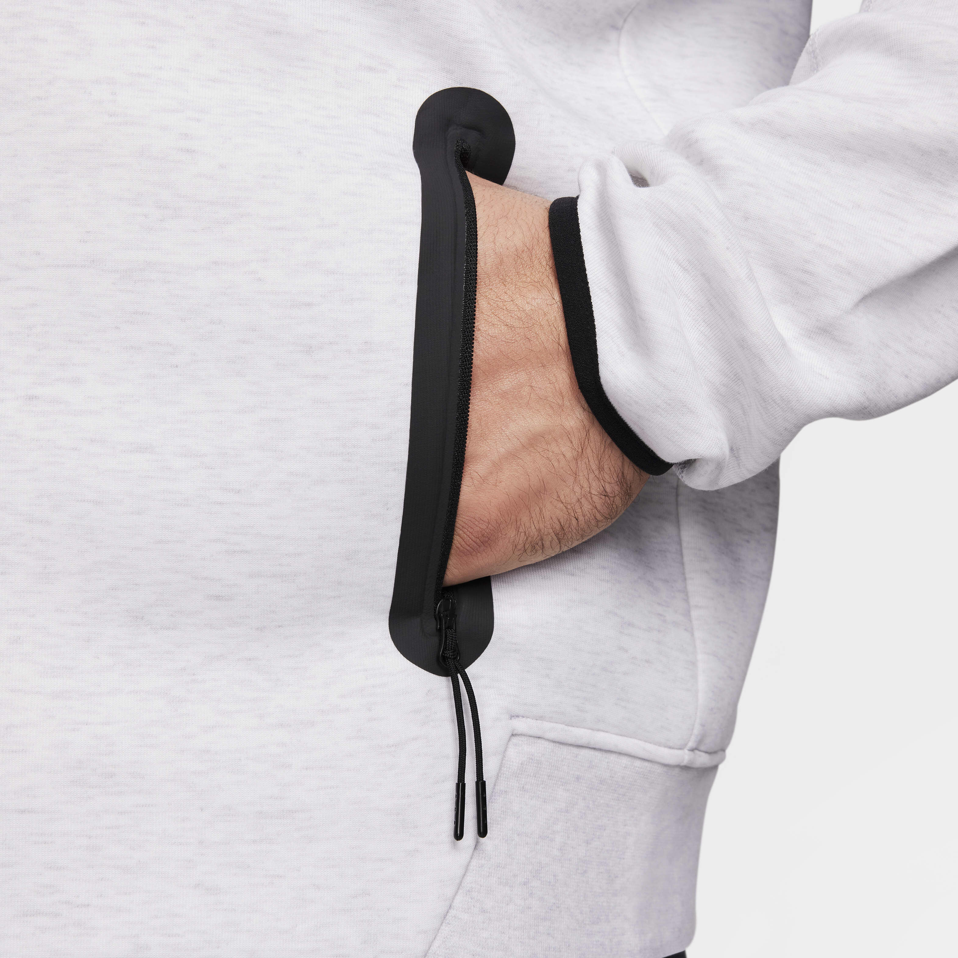 نايكي سبورتسوير تك فليس ويندرانر image number 14