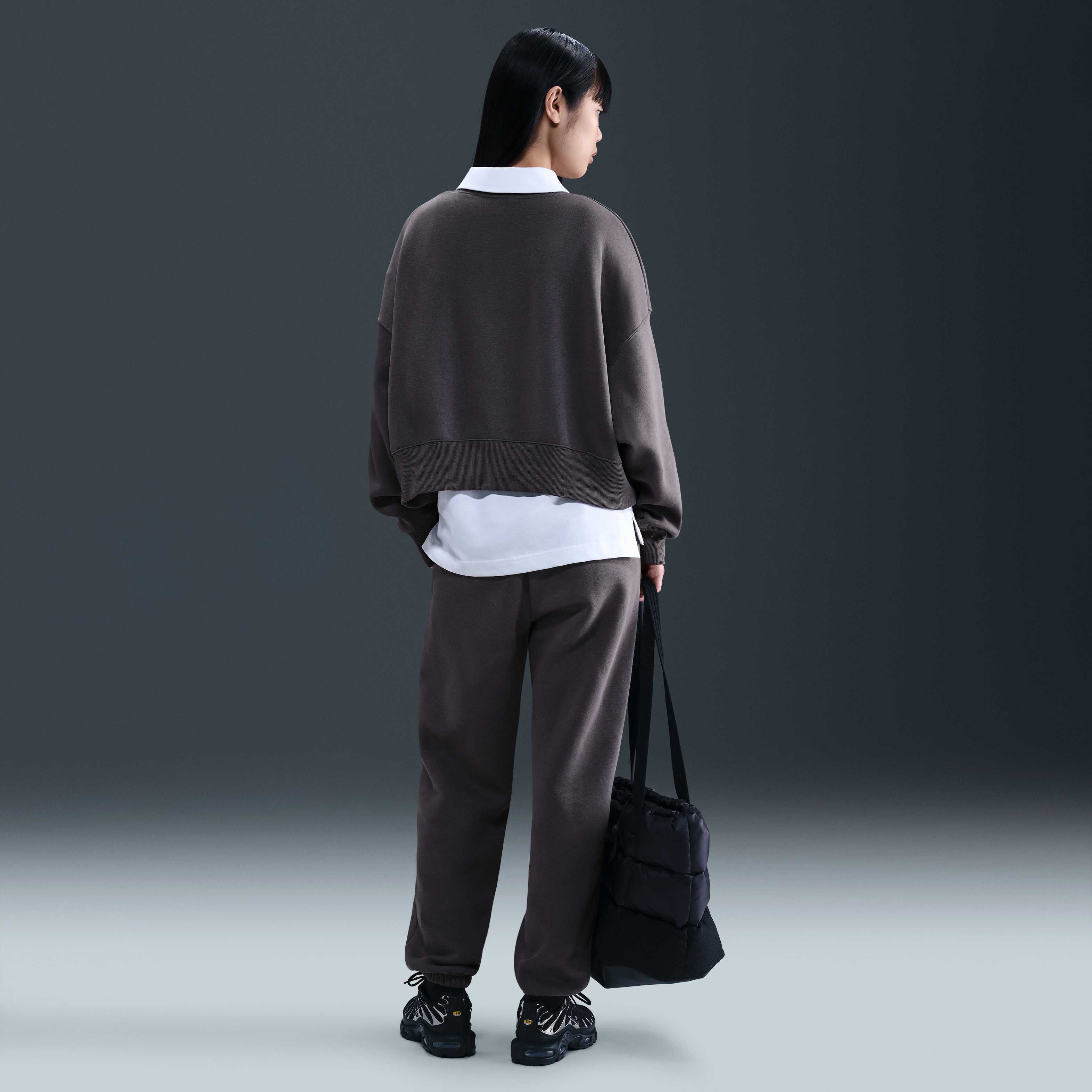 نايكي سبورتسوير فونيكس فليس image number 4