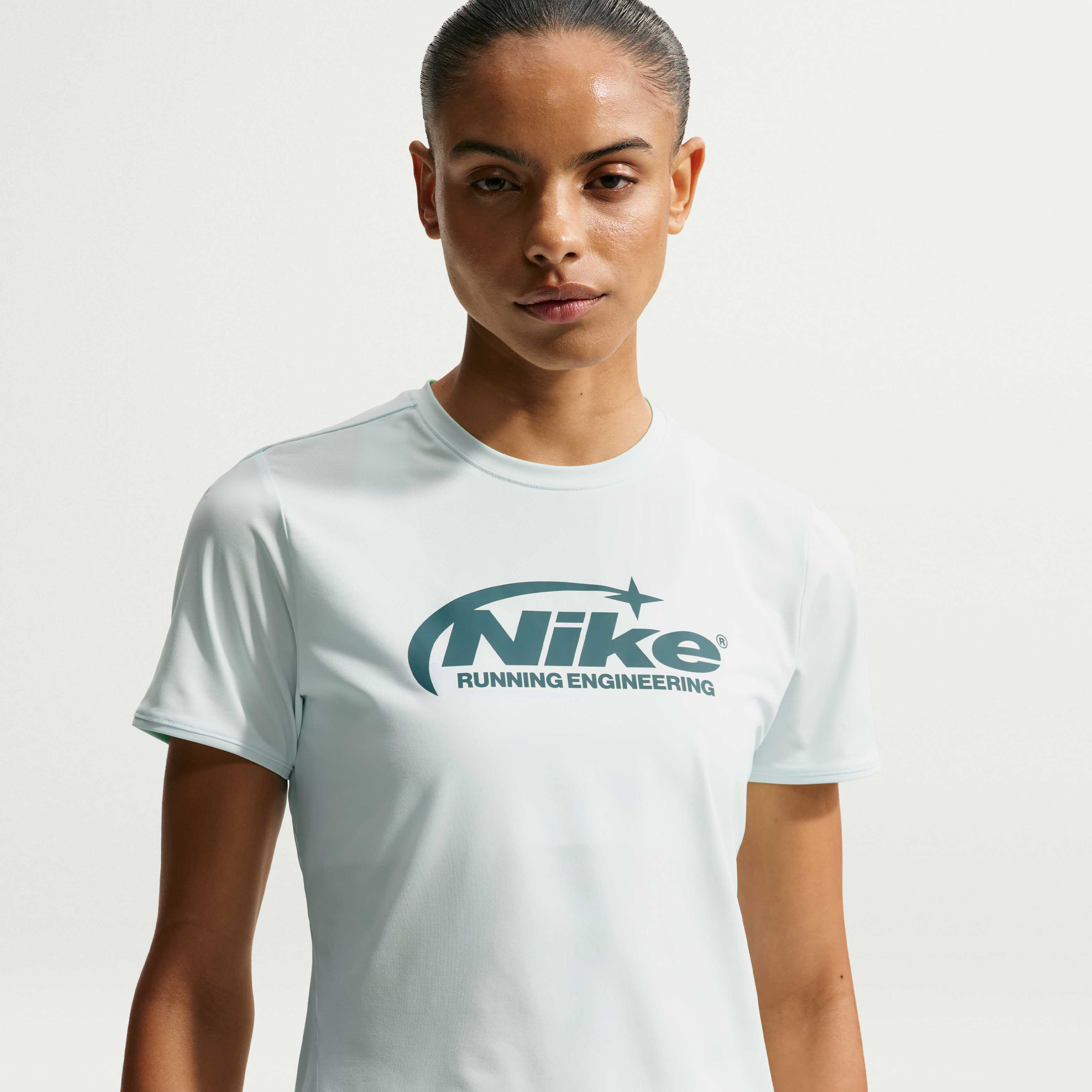 Nike Swift image number 0