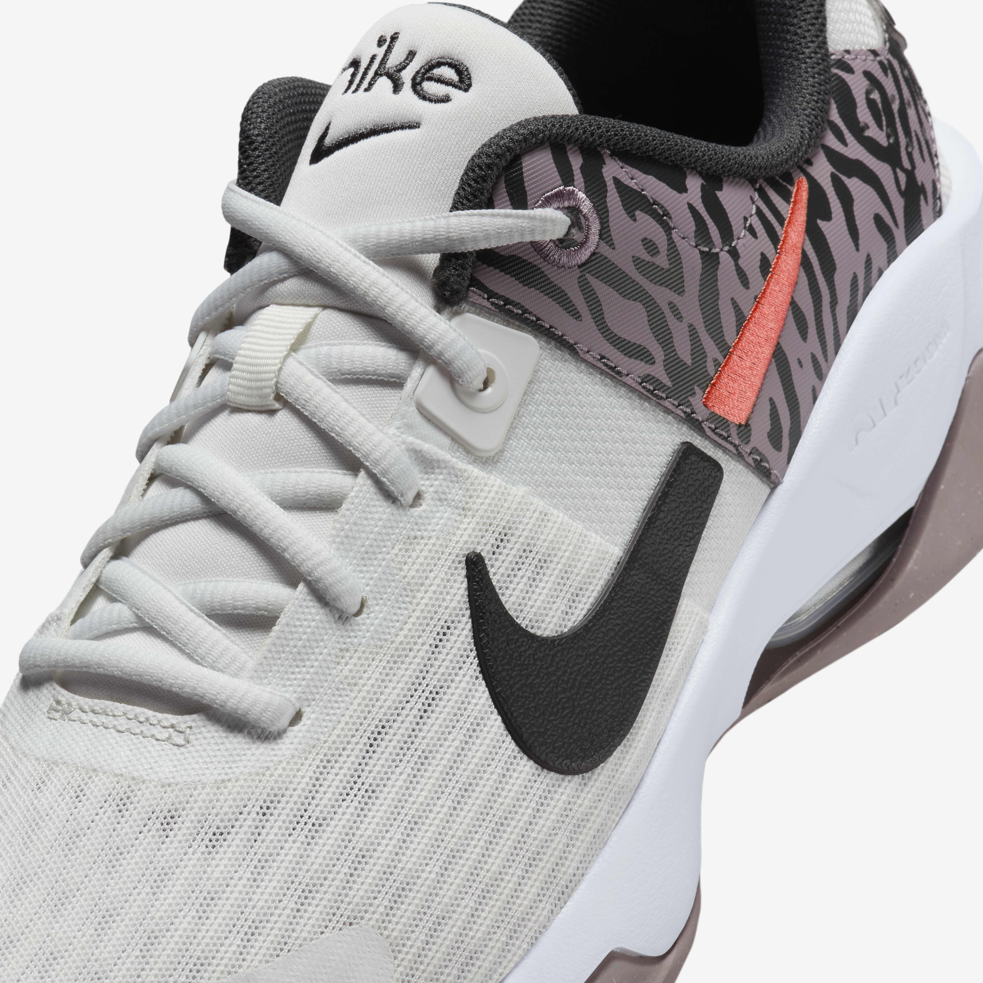 Nike belly shoes top