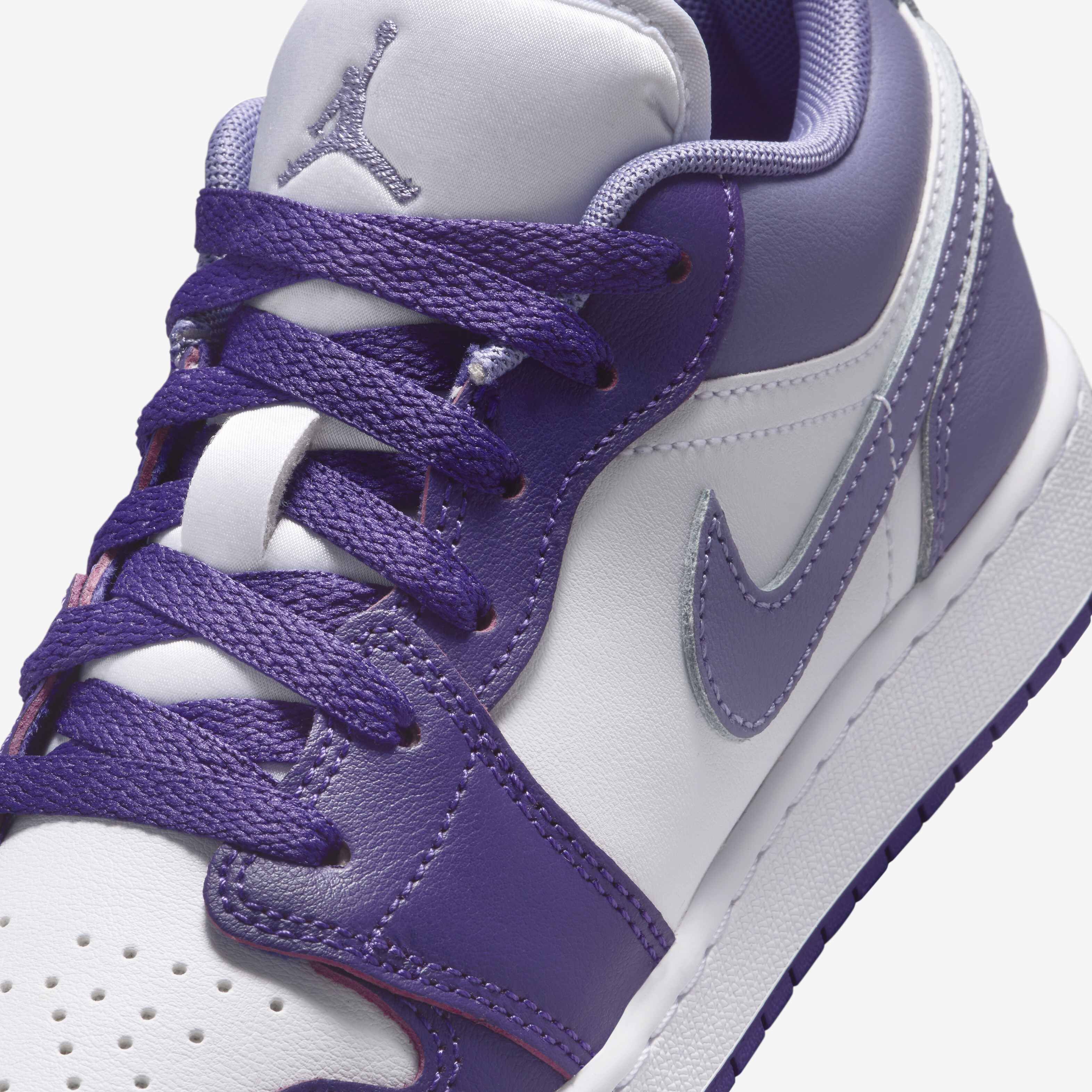 Air Jordan 1 Low image number 6