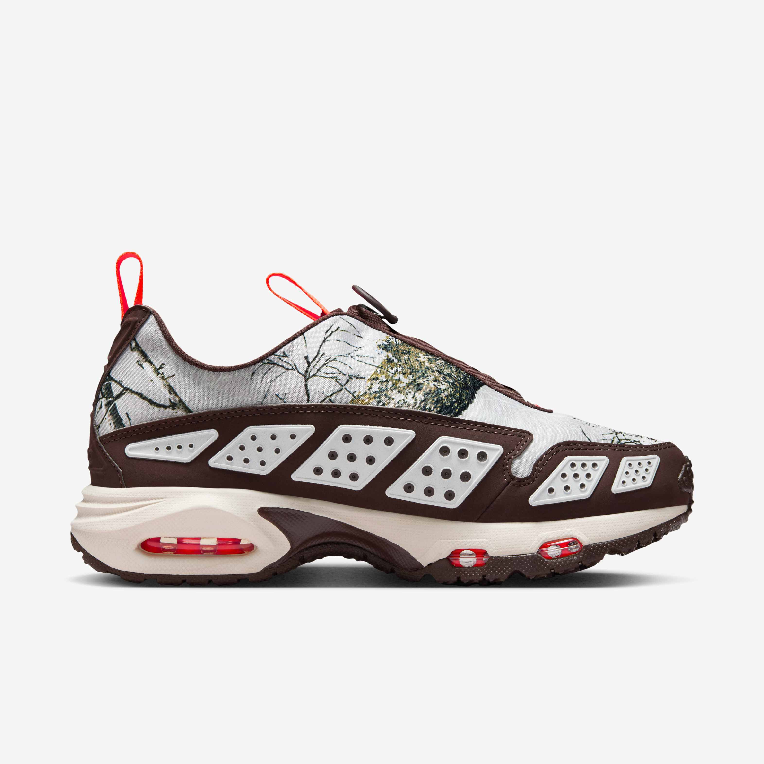 Nike Air Max SNDR RealTree image number 2