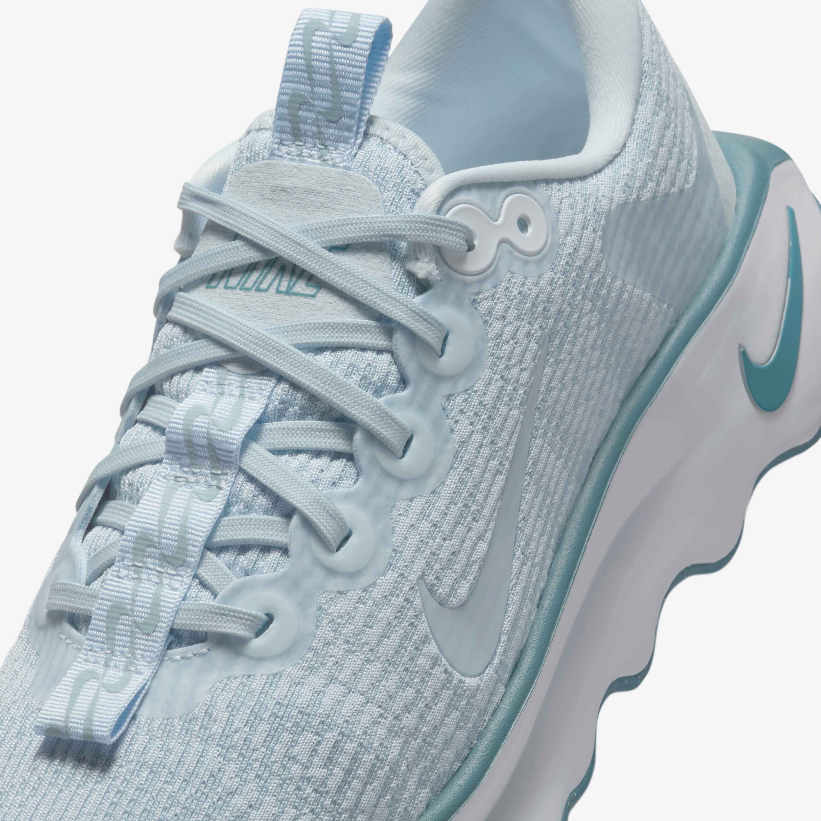 Nike Motiva image number 6