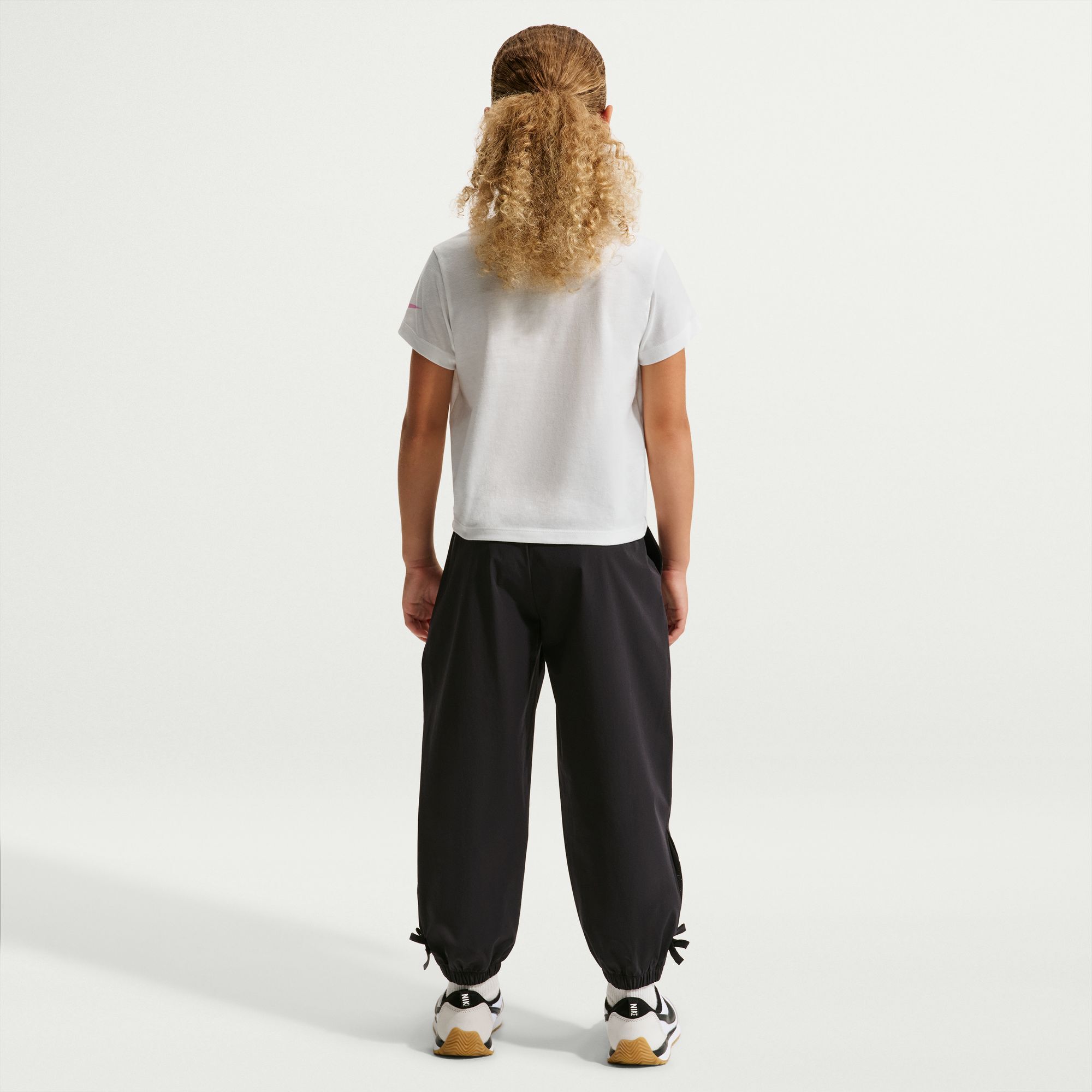 Zoom image
