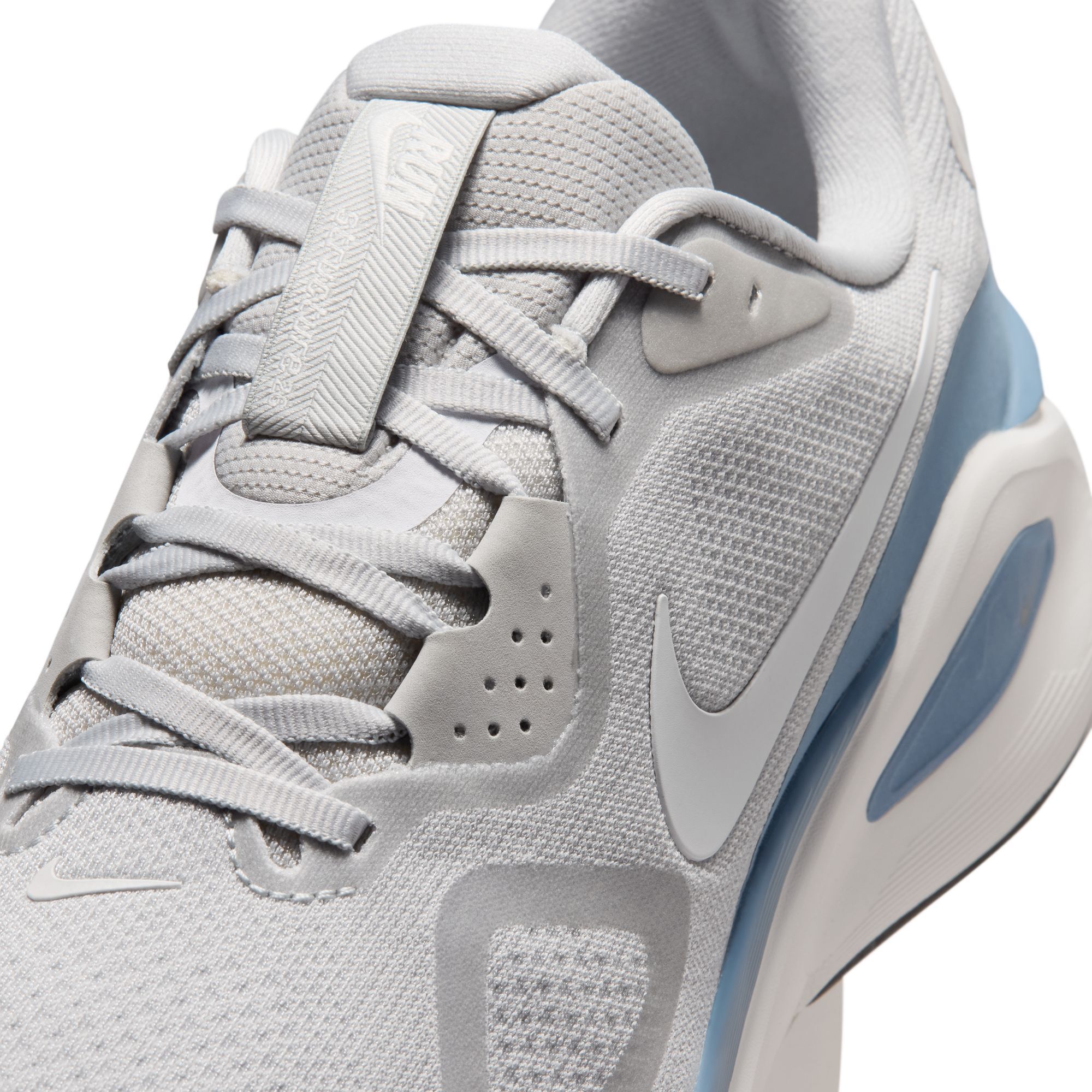 Nike Structure 26 image number 9