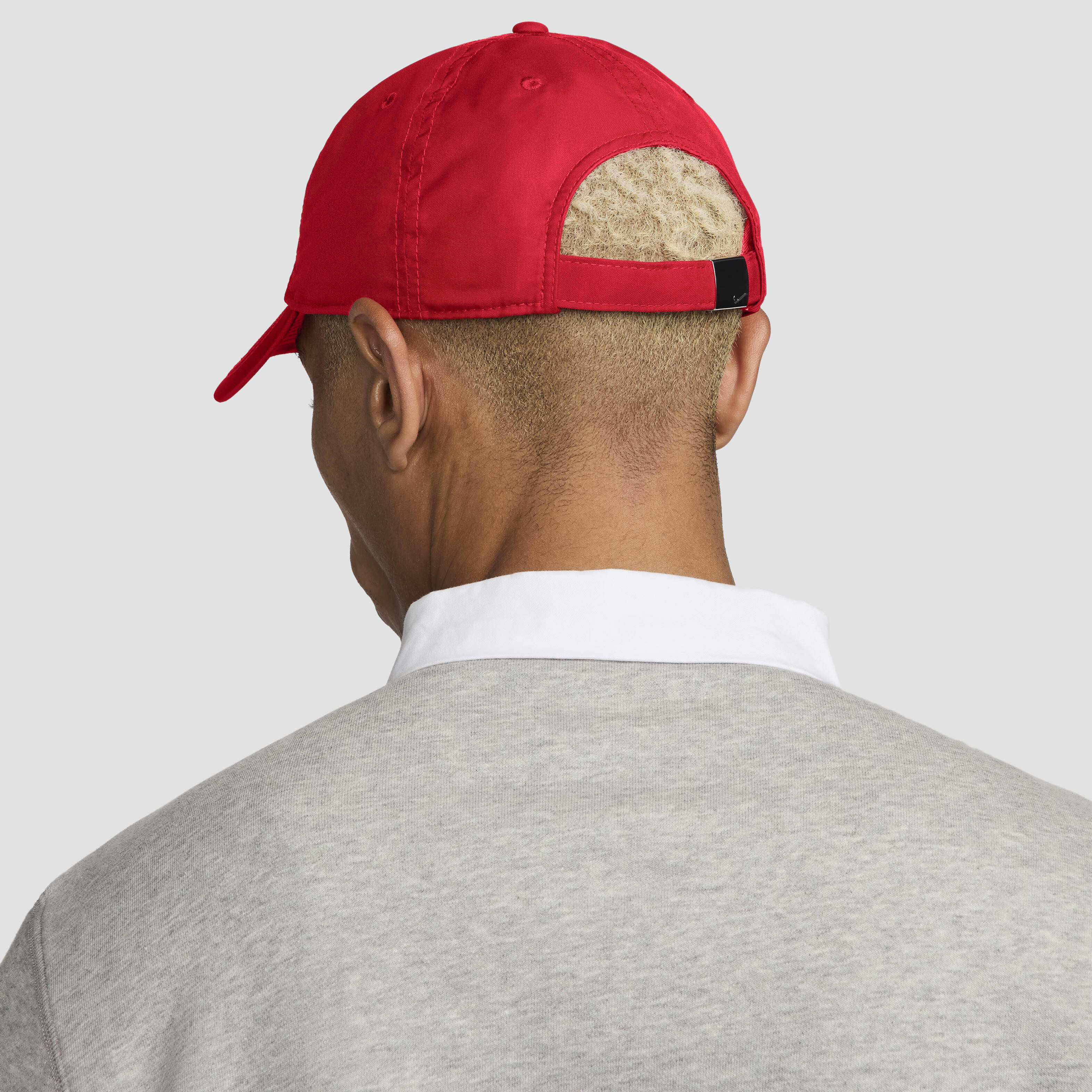 Nike metal swoosh cap red shop