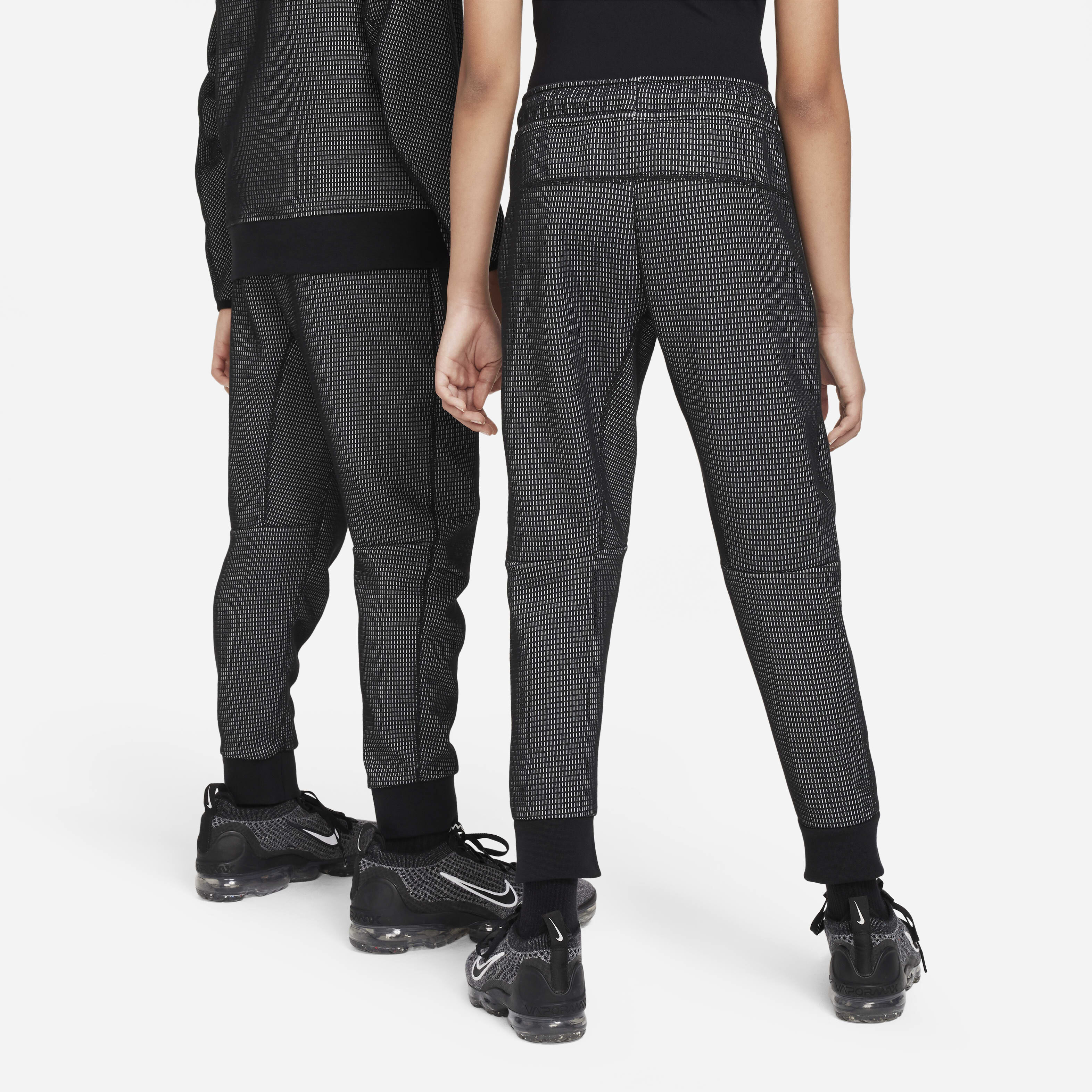 Nike Sportswear Tech Fleece image number 1