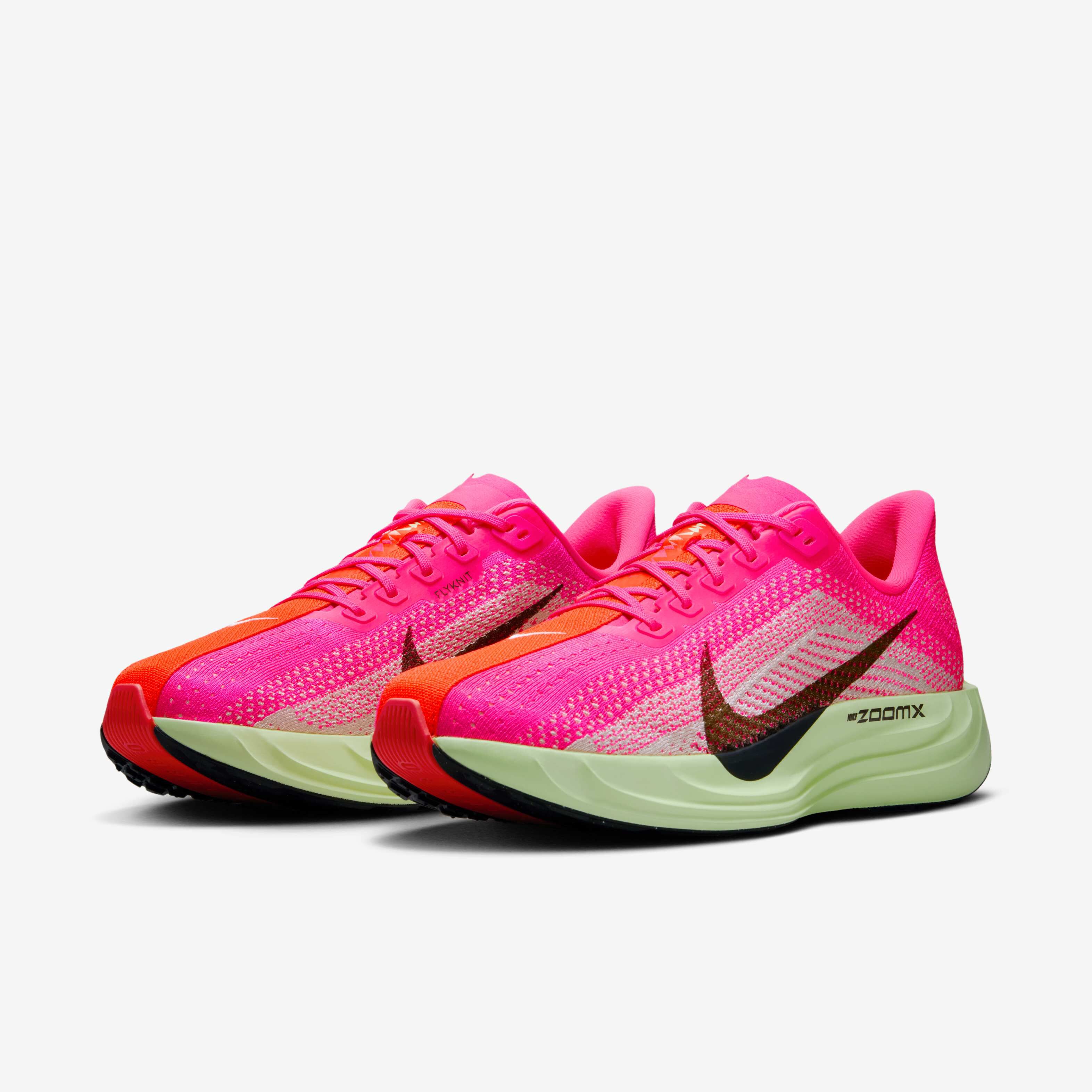 Nike Pegasus Plus image number 4