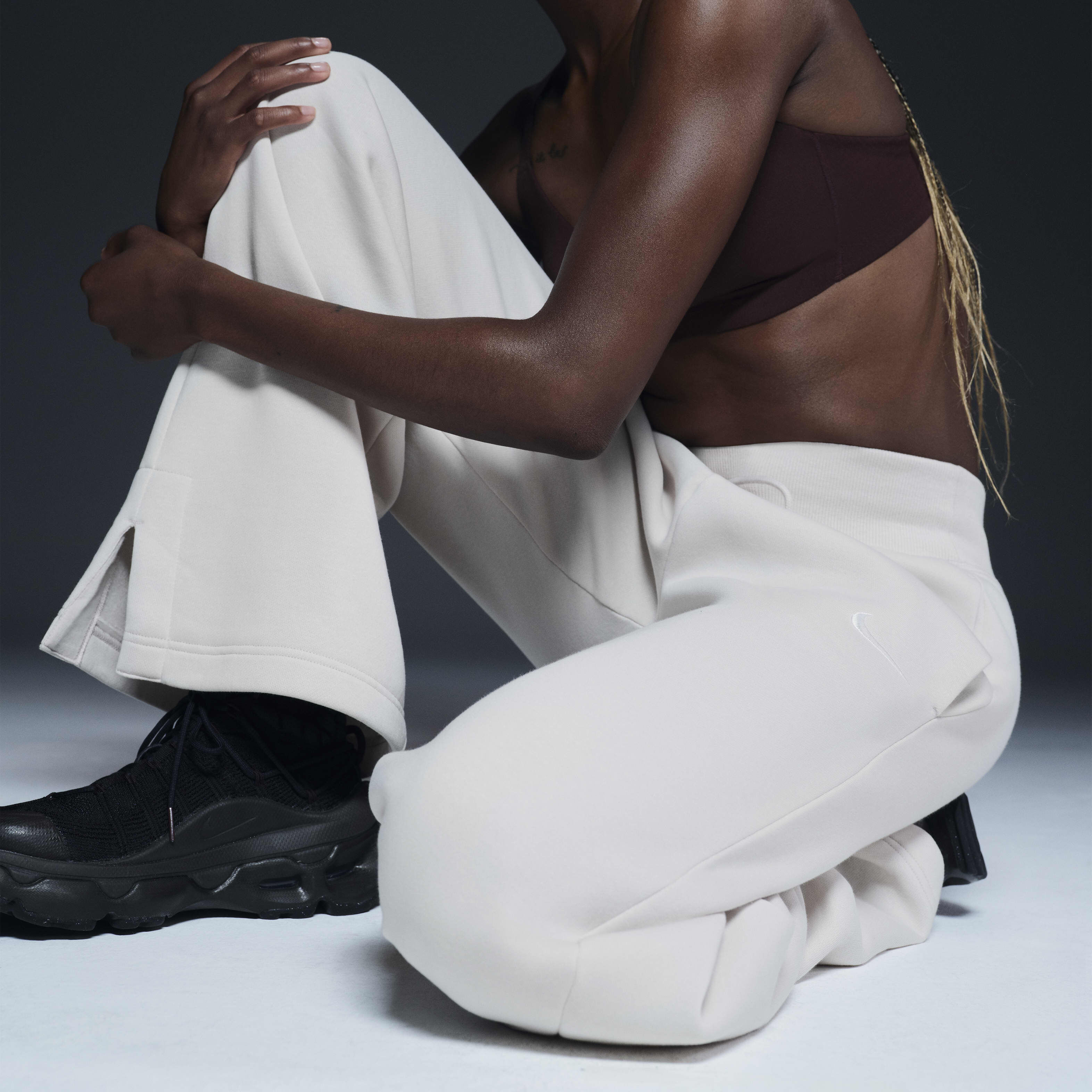 نايكي سبورتسوير فينيكس فليس image number 1