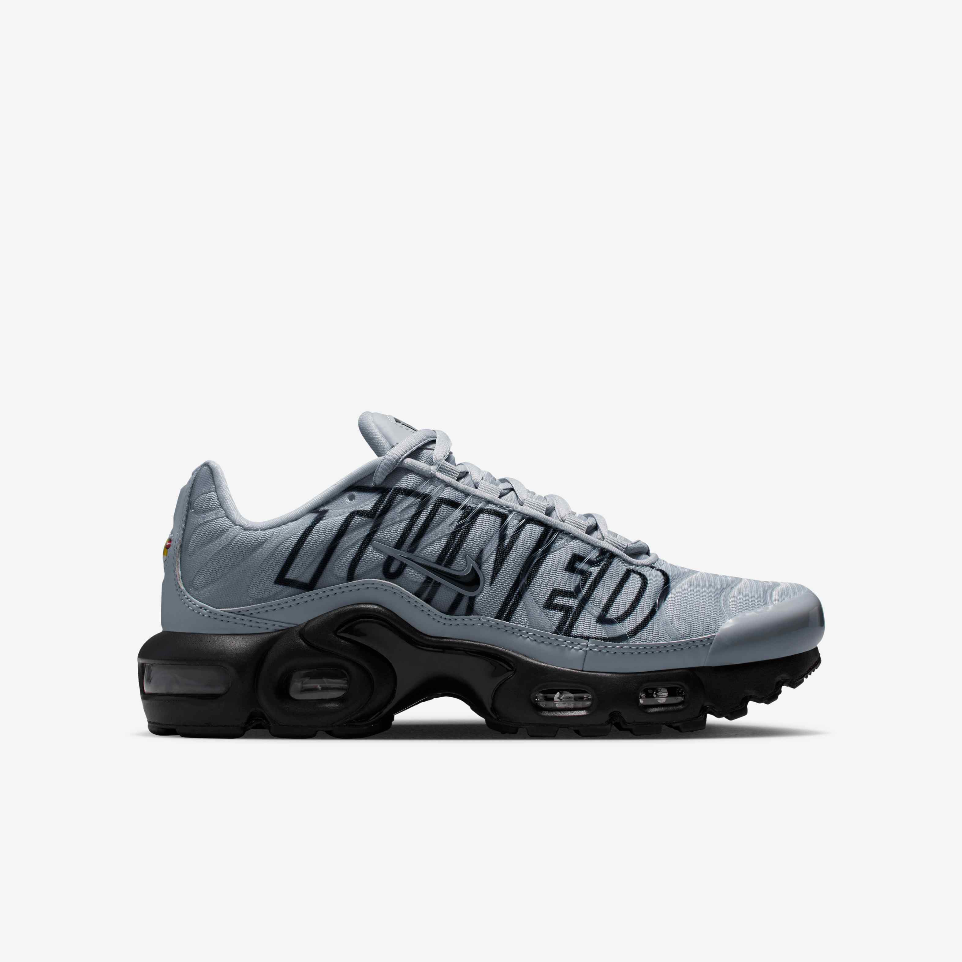 Nike Air Max Plus image number 2