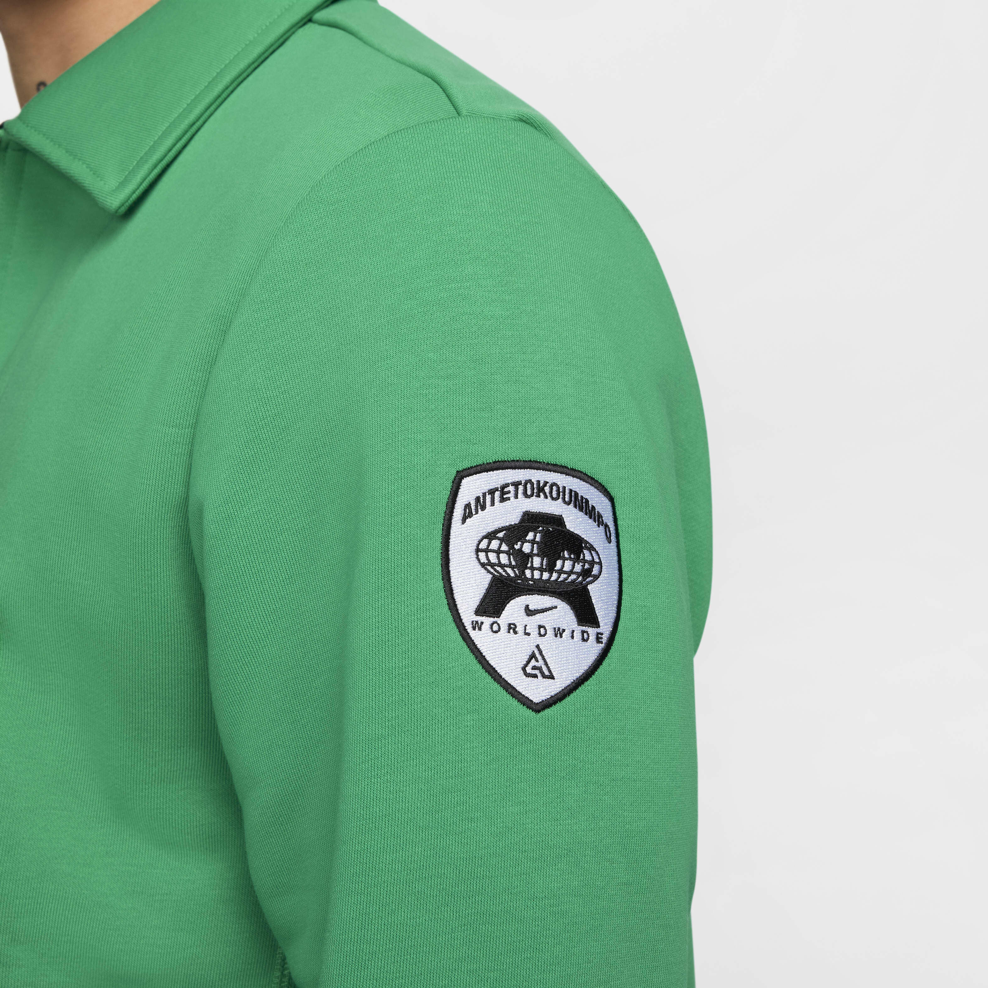 Giannis Standard Issue image number 4