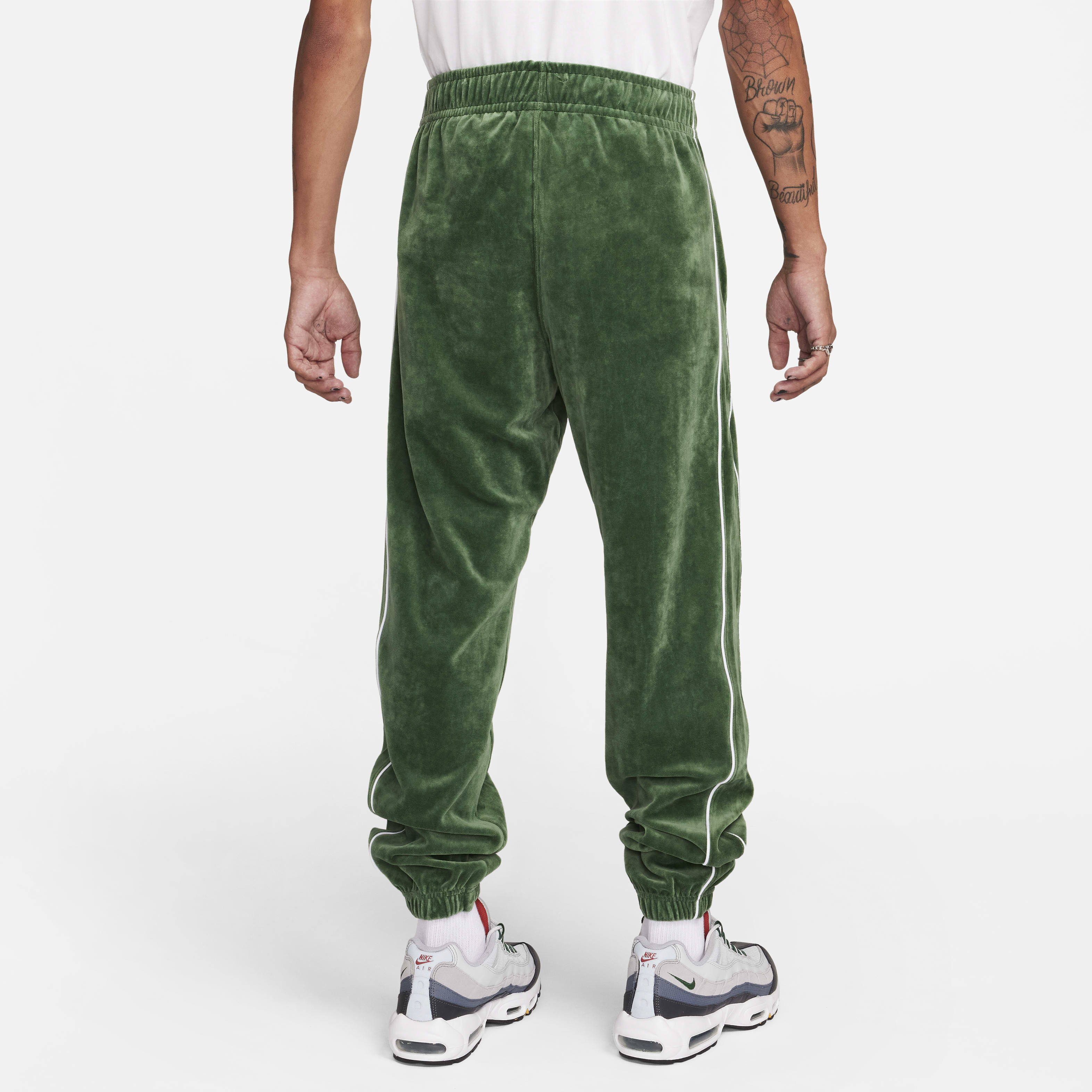 nike jogger velour