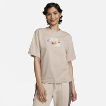 نايكي سبورتسوير