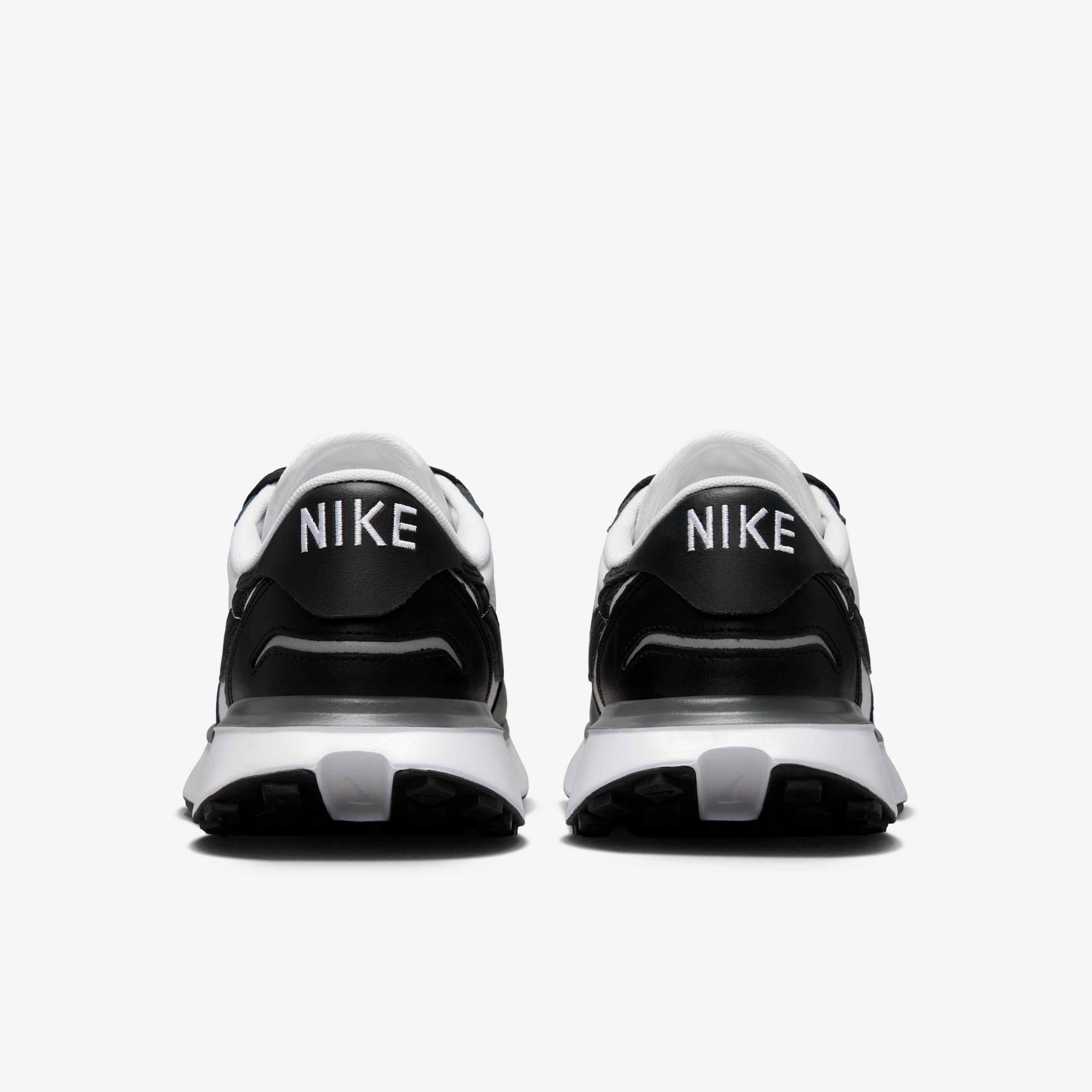 Nike Phoenix Waffle Leather image number 5