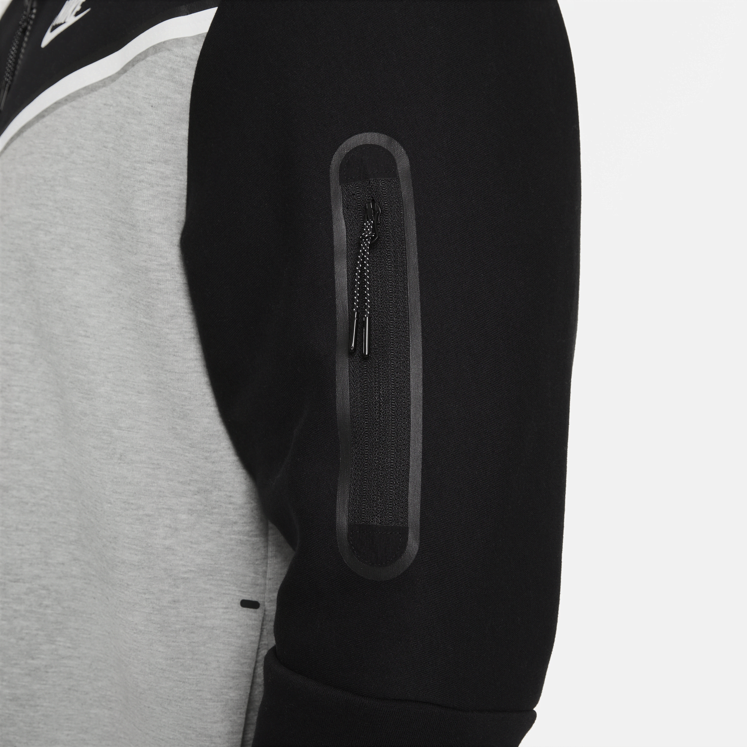 Nike Sportswear Tech Fleece image number 12