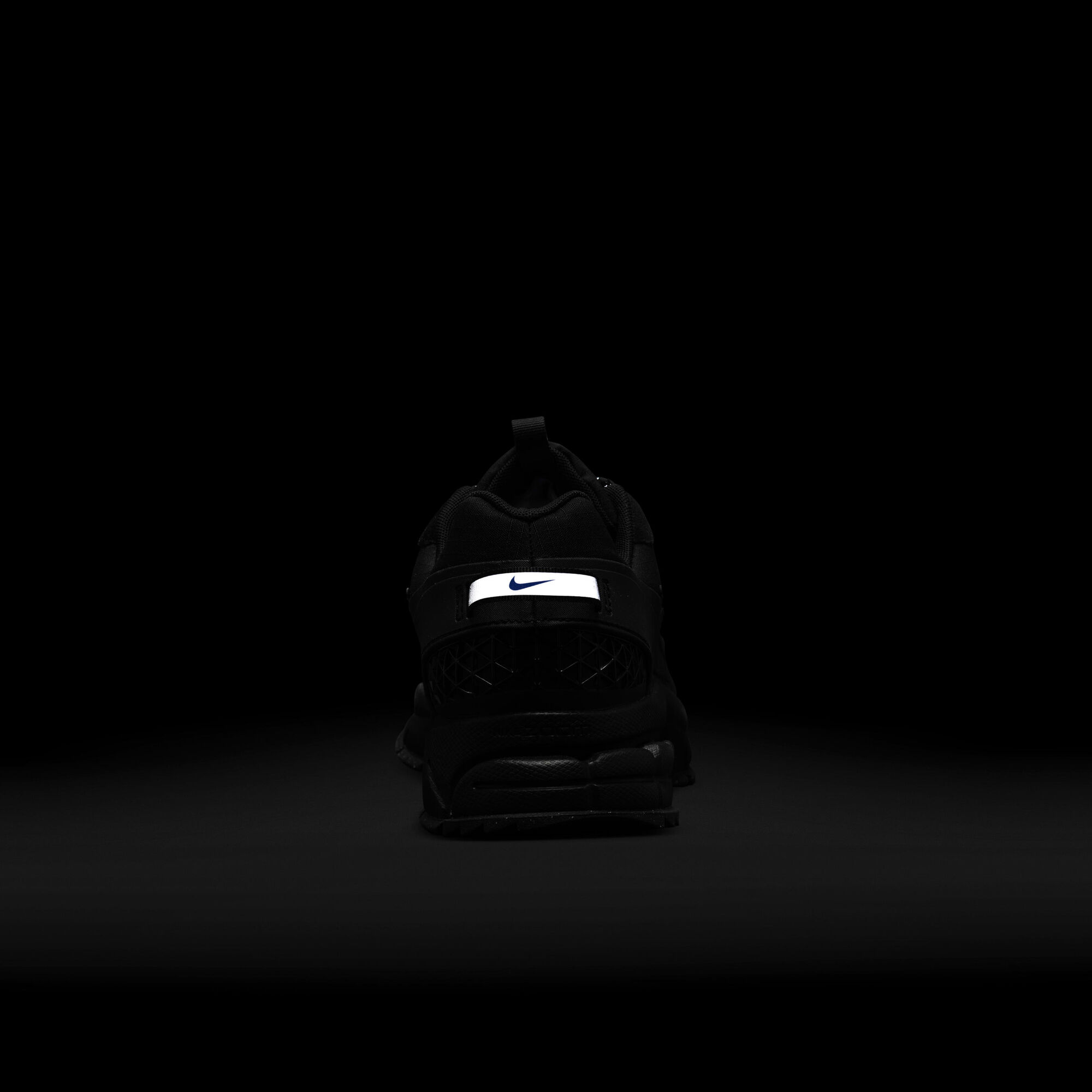 Zoom image