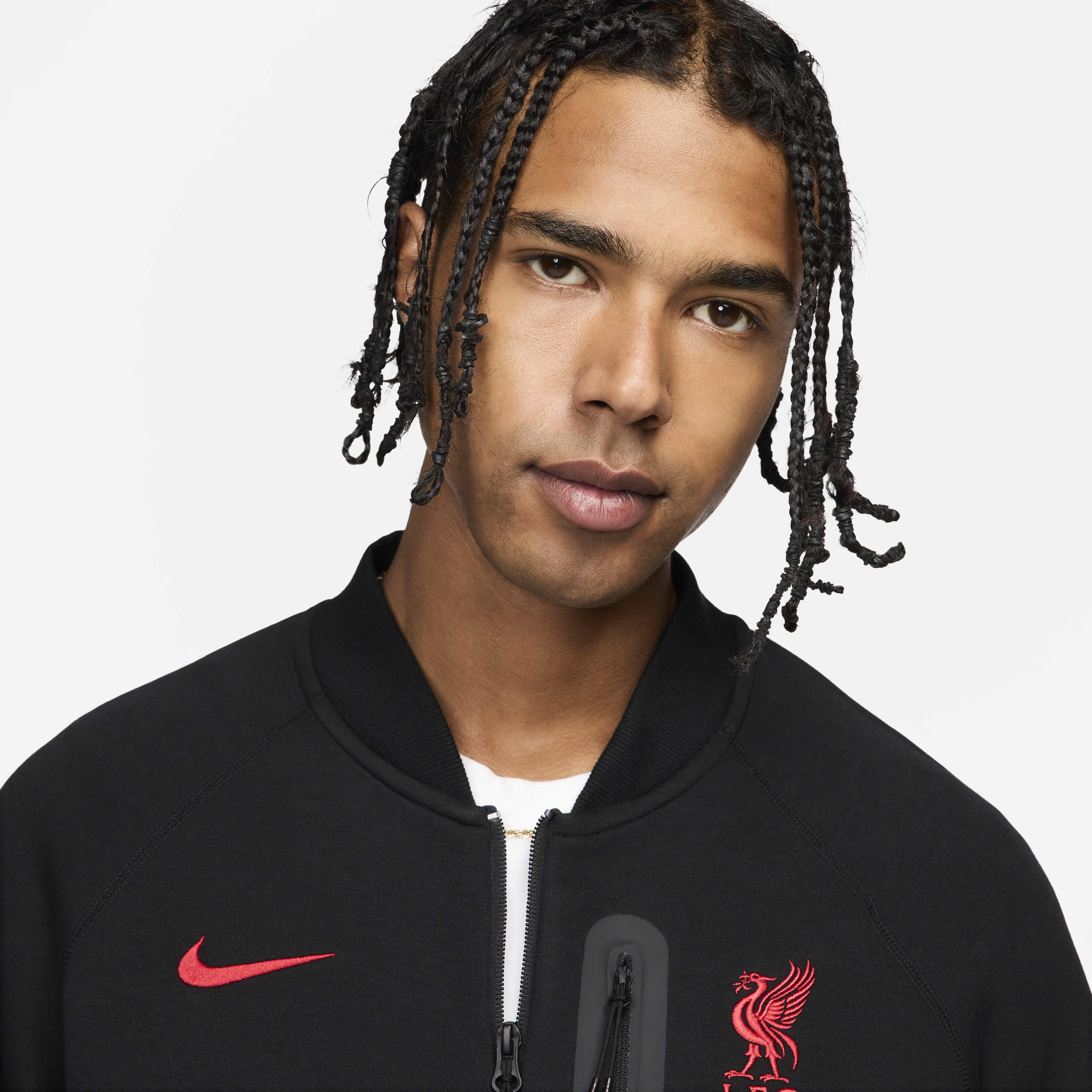 Liverpool F.C. Tech Fleece image number 2
