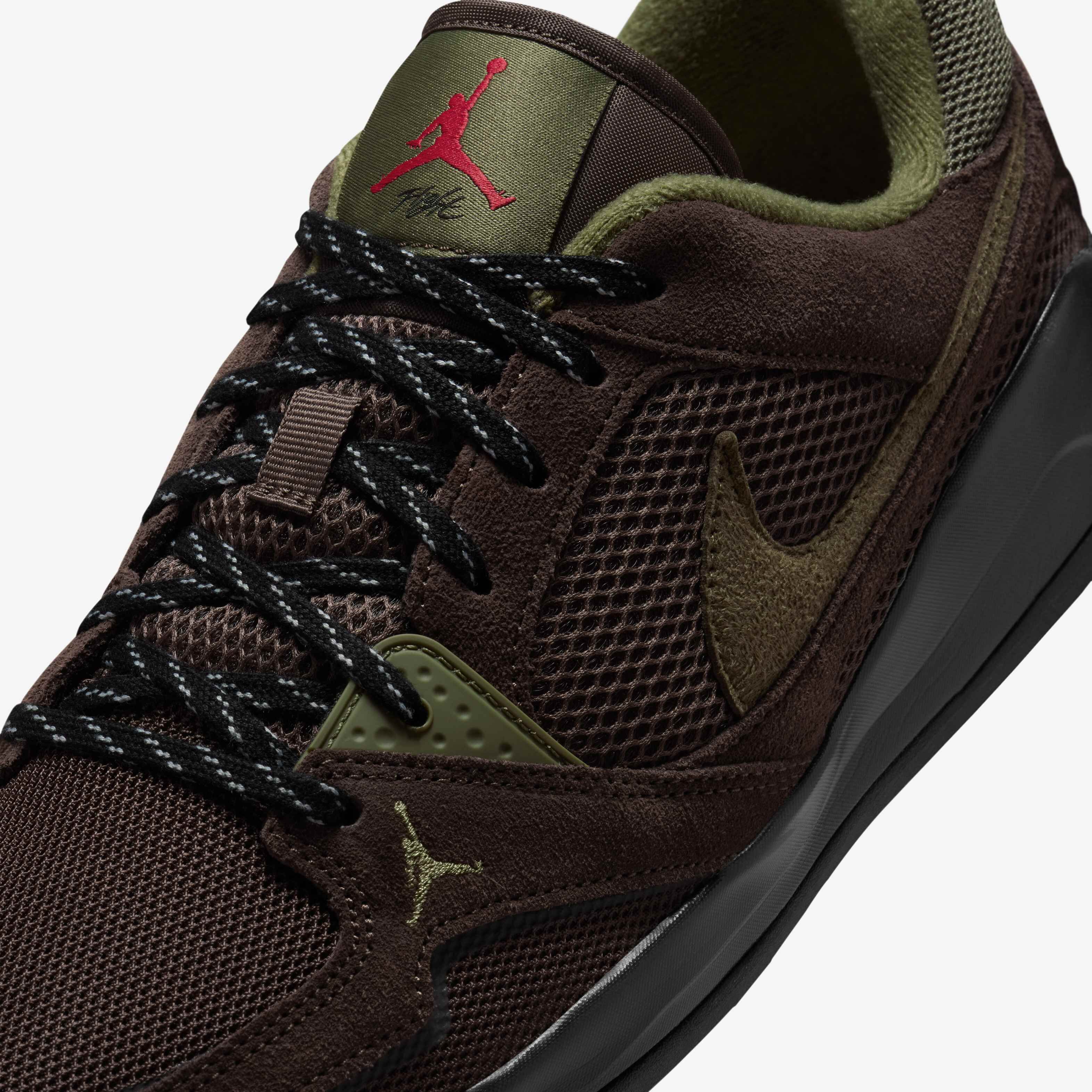 جوردن سي أم أف تي ايرا image number 6