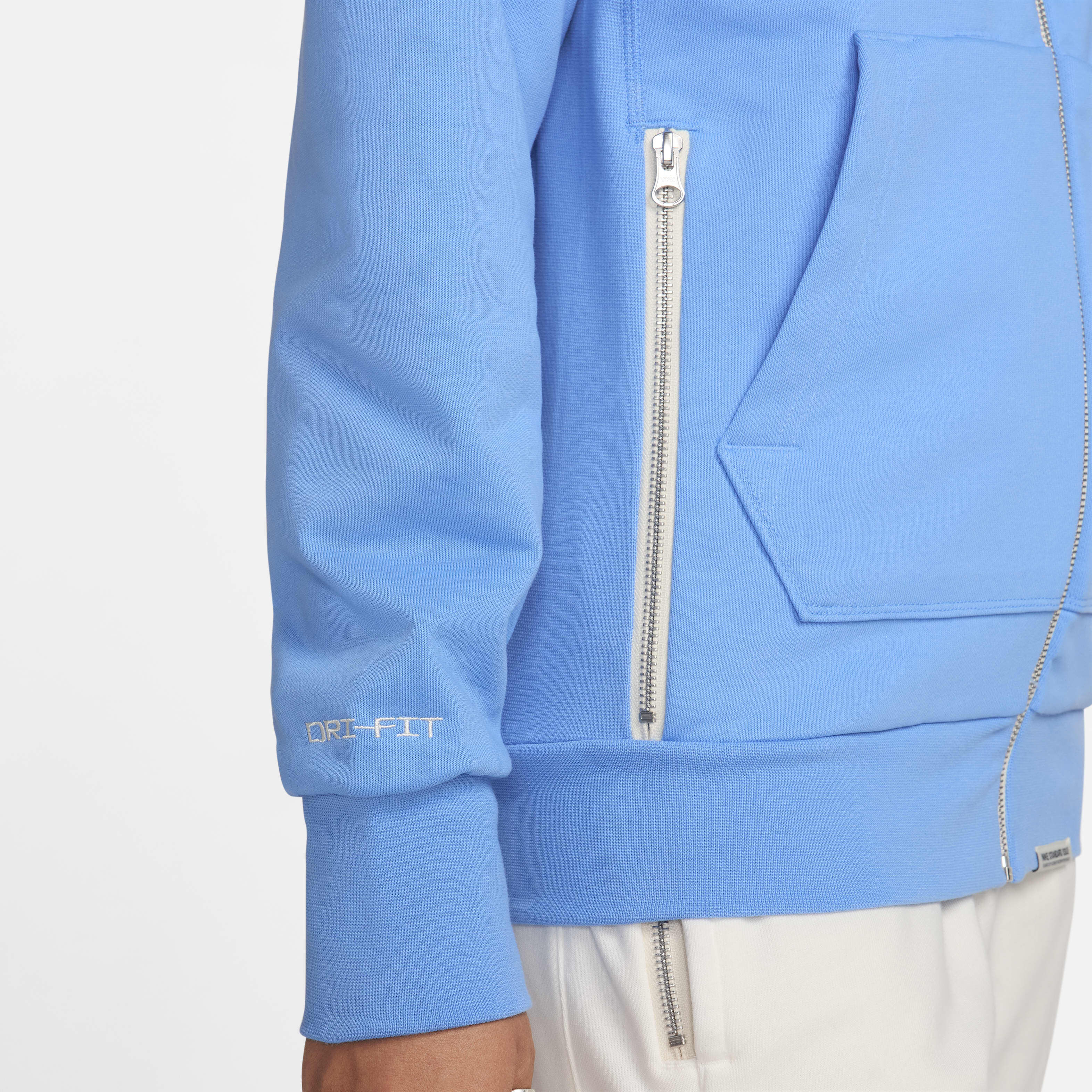 Nike Standard Issue image number 7