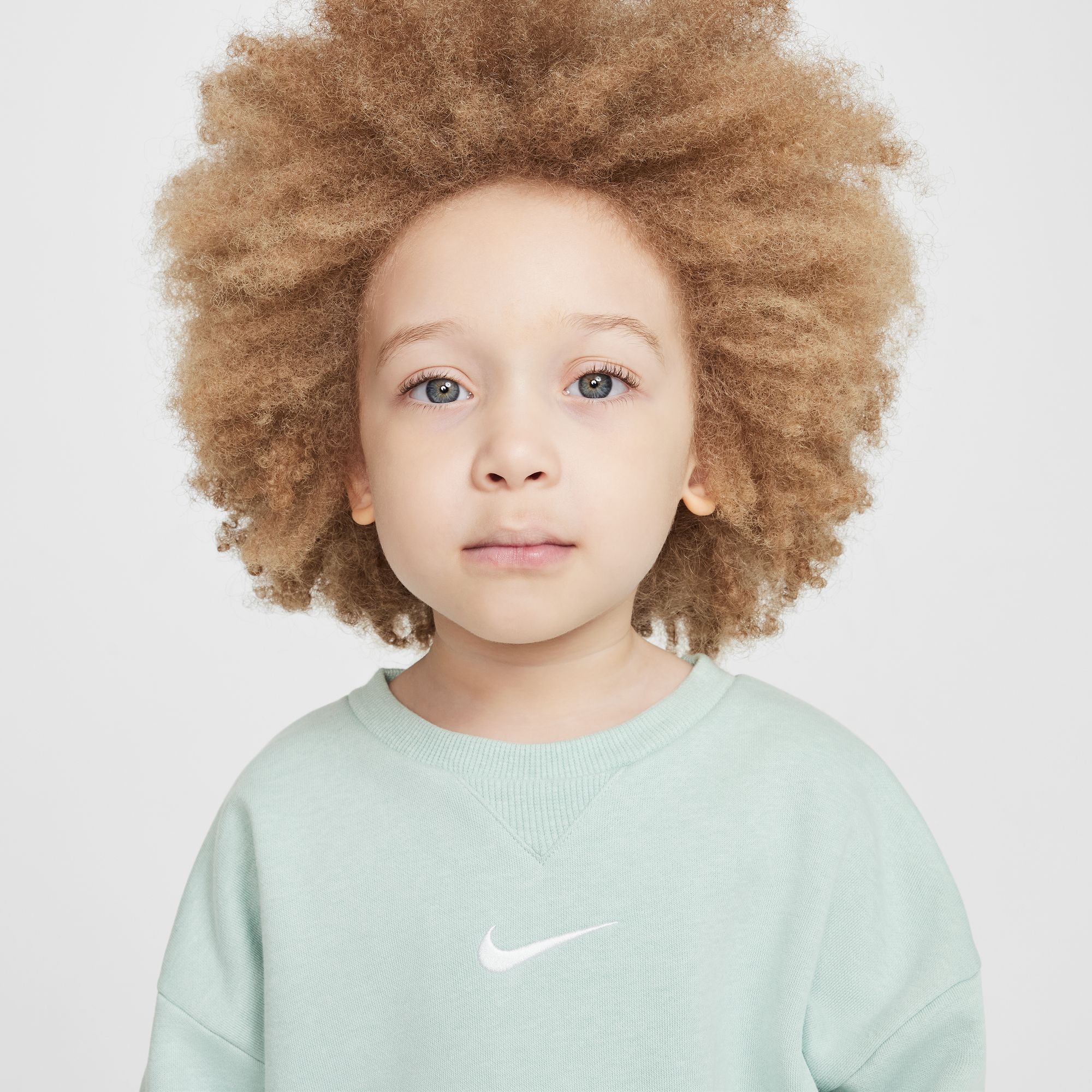 Nike Essentials image number 1