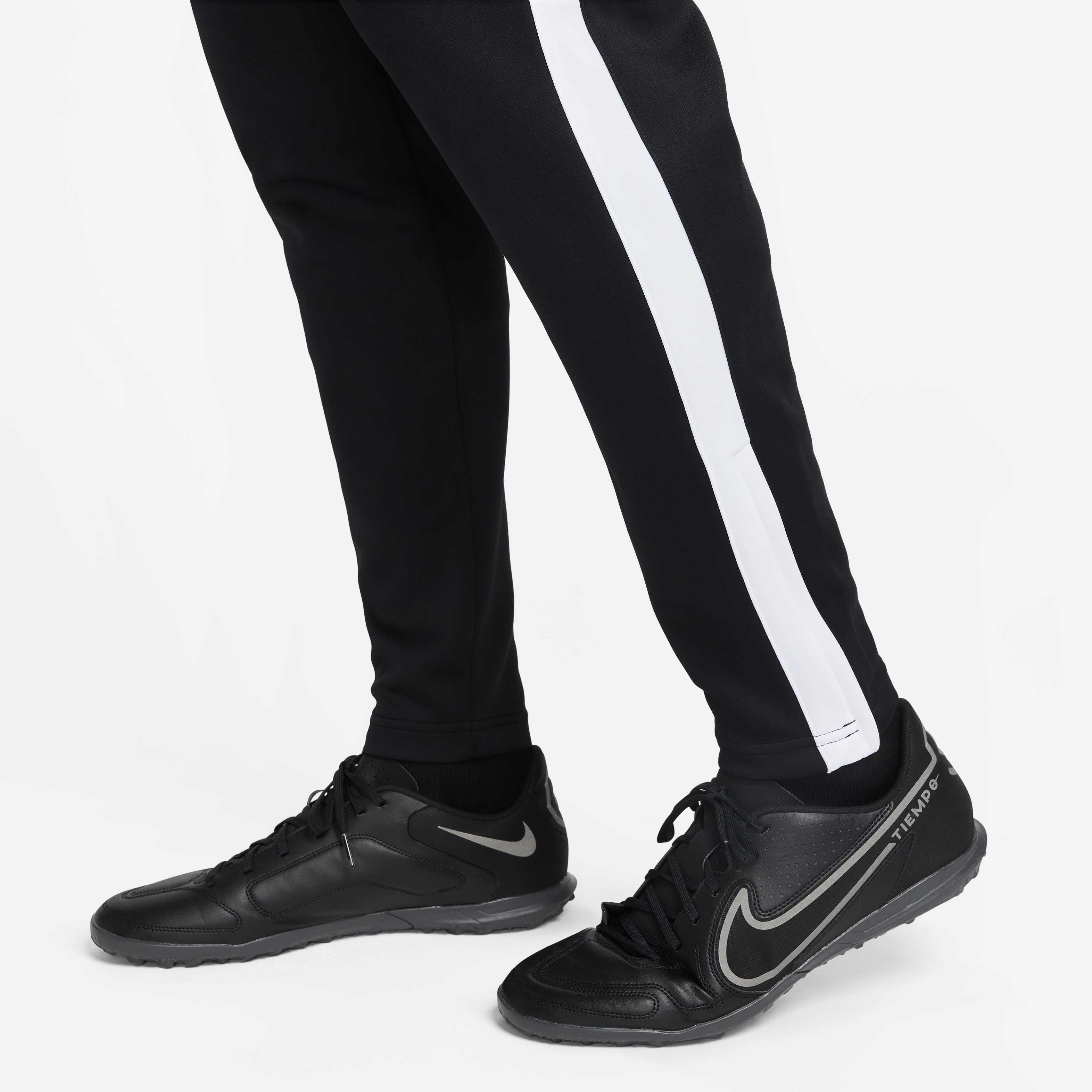 نايكي كلتشر اوف فوتبول image number 8