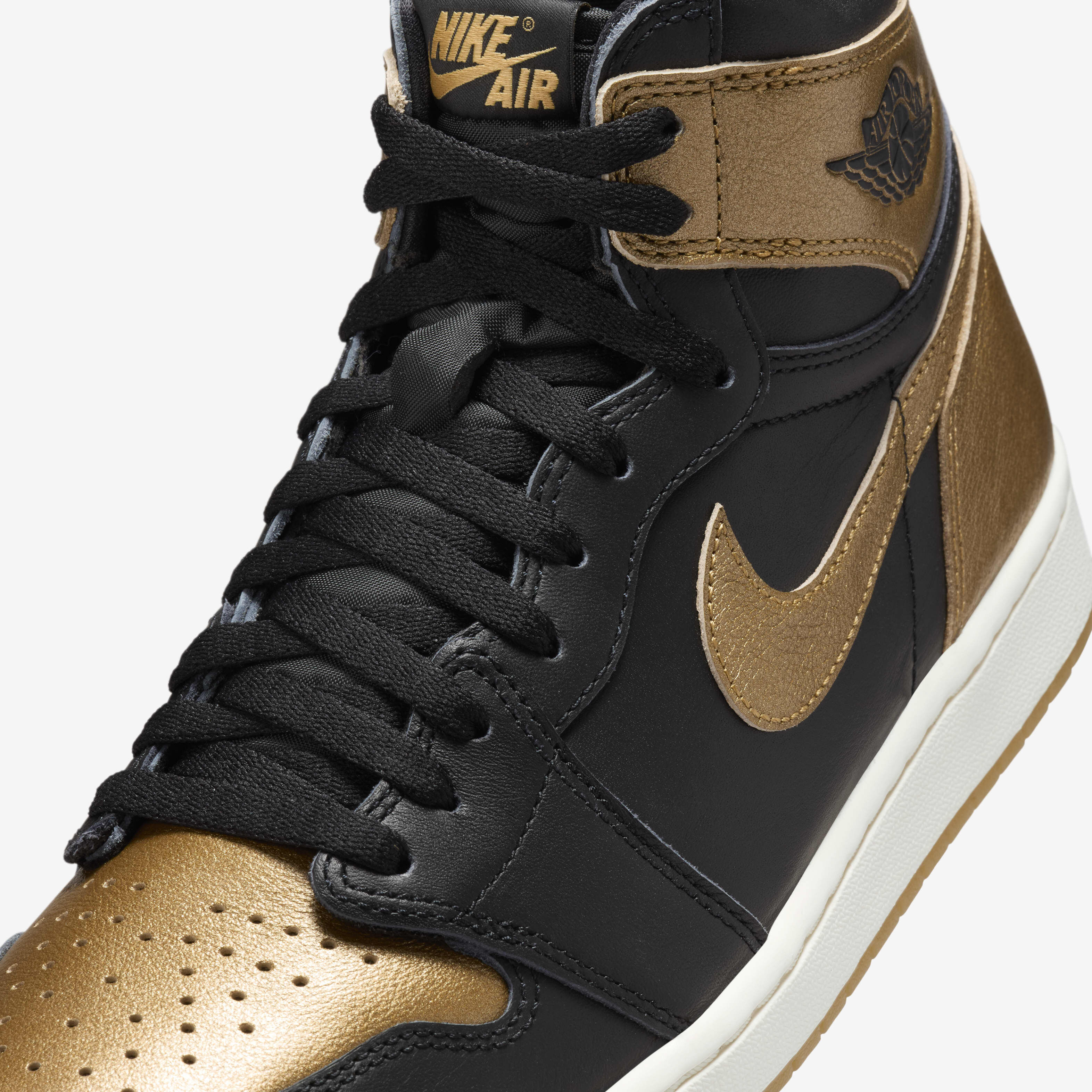 Gold jordans nike store outlet