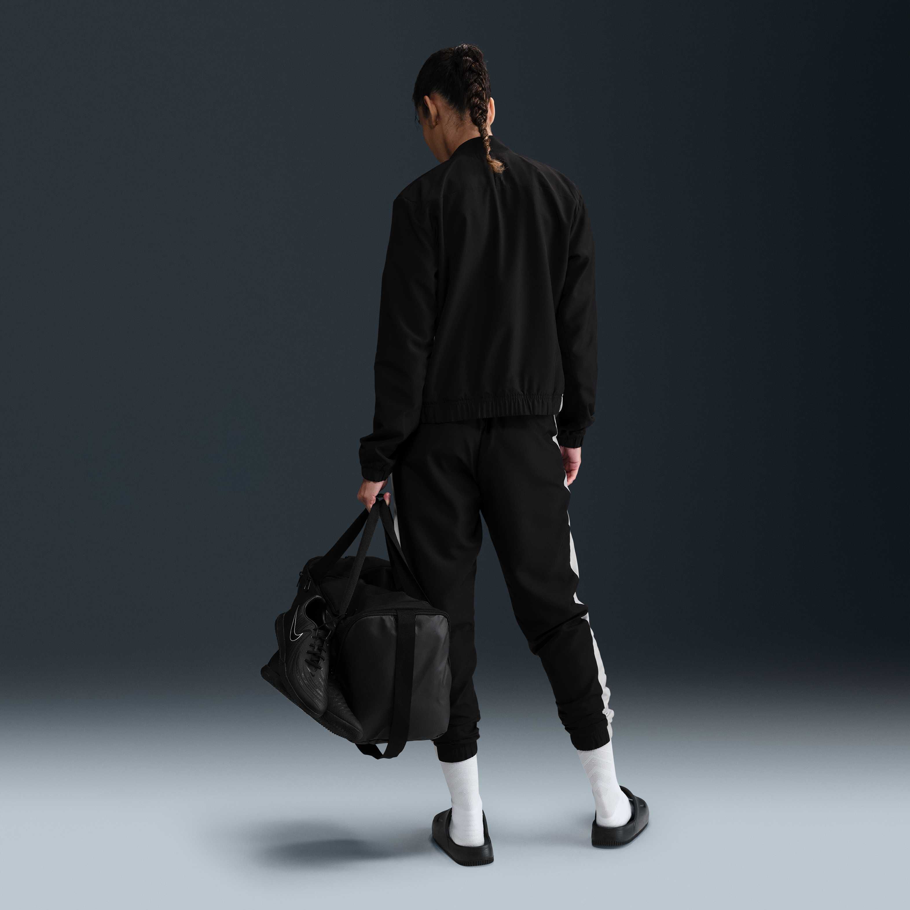 Nike Academy image number 4